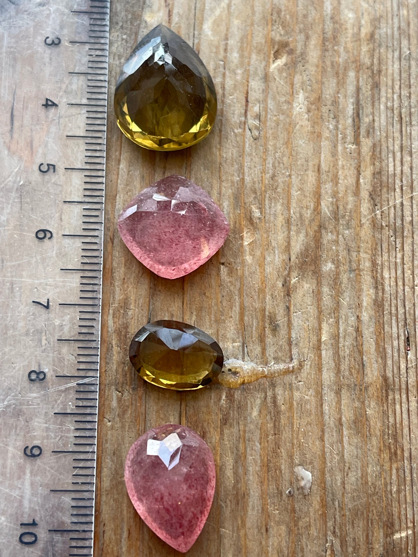 Gemstone Collection 167: Rose Quartz, Honey Quartz, Rainbow Tourmaline, Amethyst, Peridot (32 CT)
