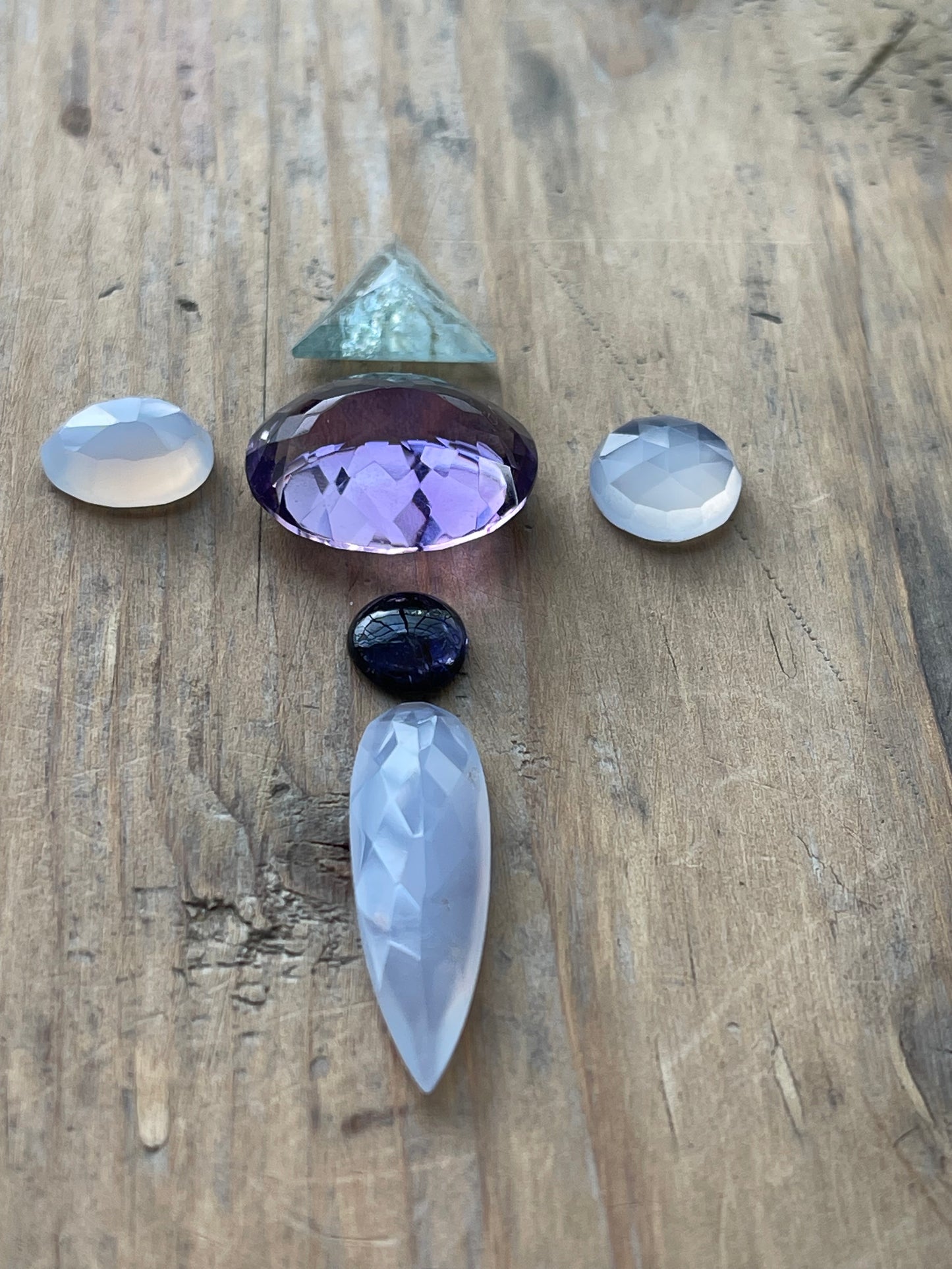 Gemstone Collection 350: Amethyst, Iolite, Aquamarine - 33CT