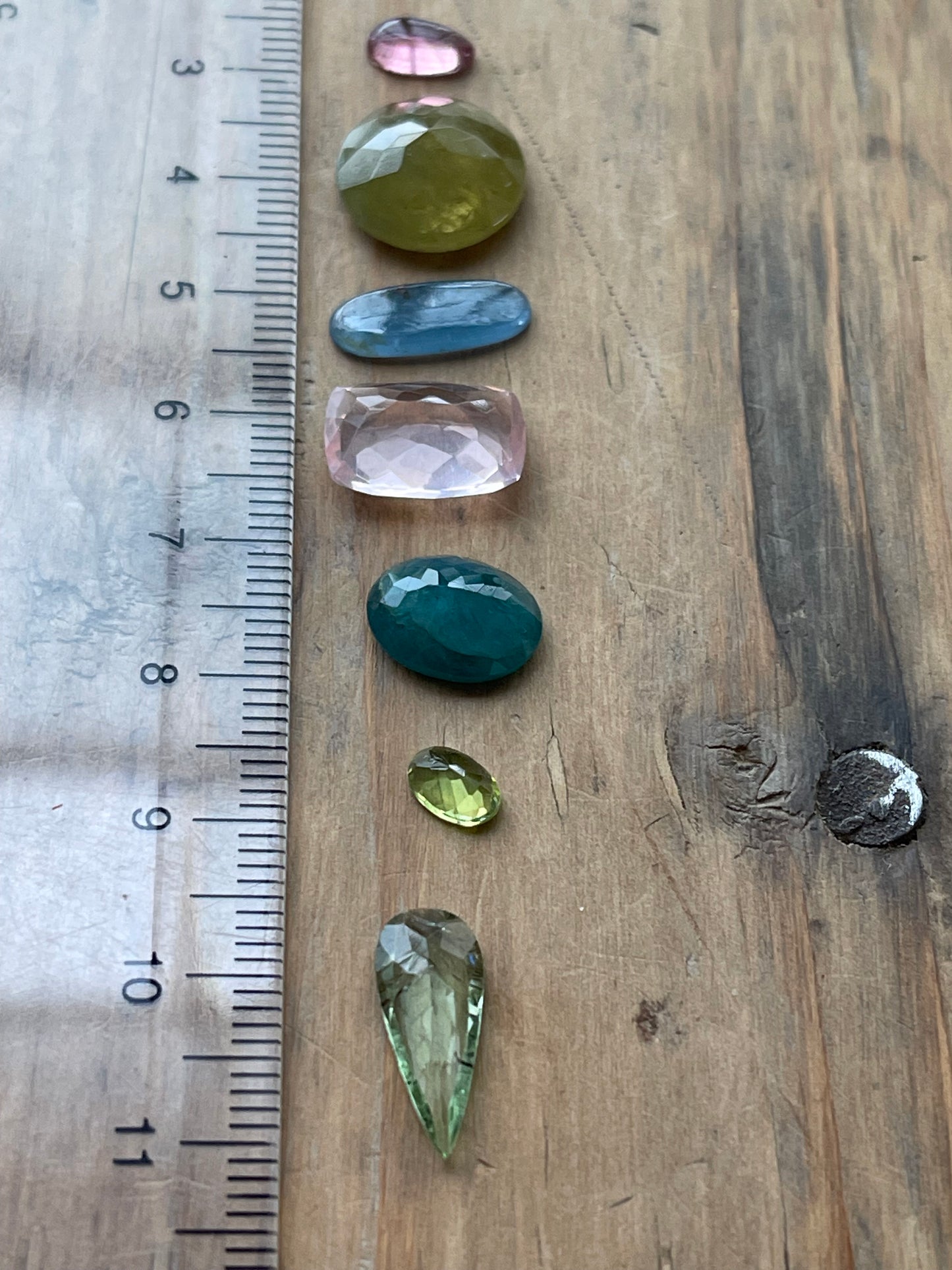 Gemstone Collection 375: Garnet Grossular, Kyanite, Rose Quartz, Prehnite - 21CT