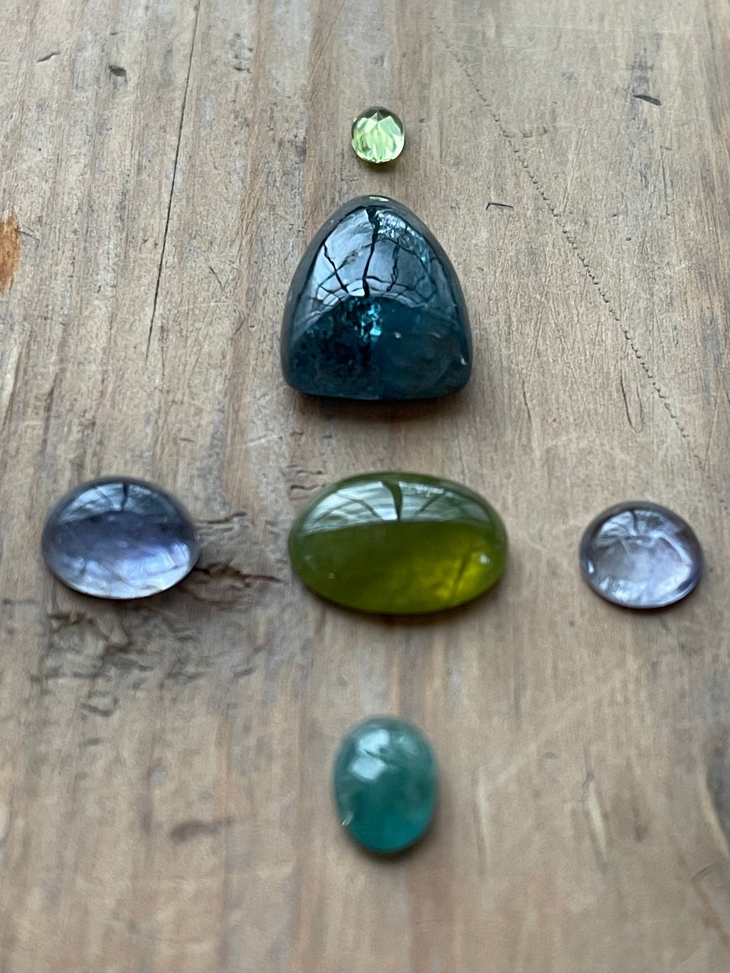 Gemstone Collection 380: Kyanite, Vesuvianite, Iolite, Prehnite - 28CT