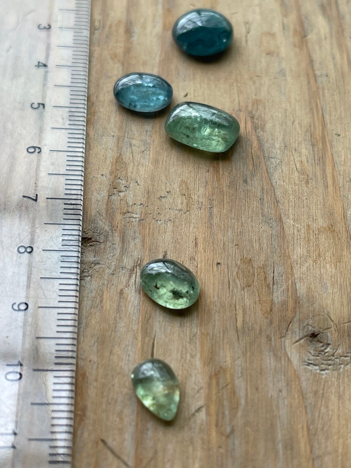 Gemstone Collection 391: Kyanite - 21CT