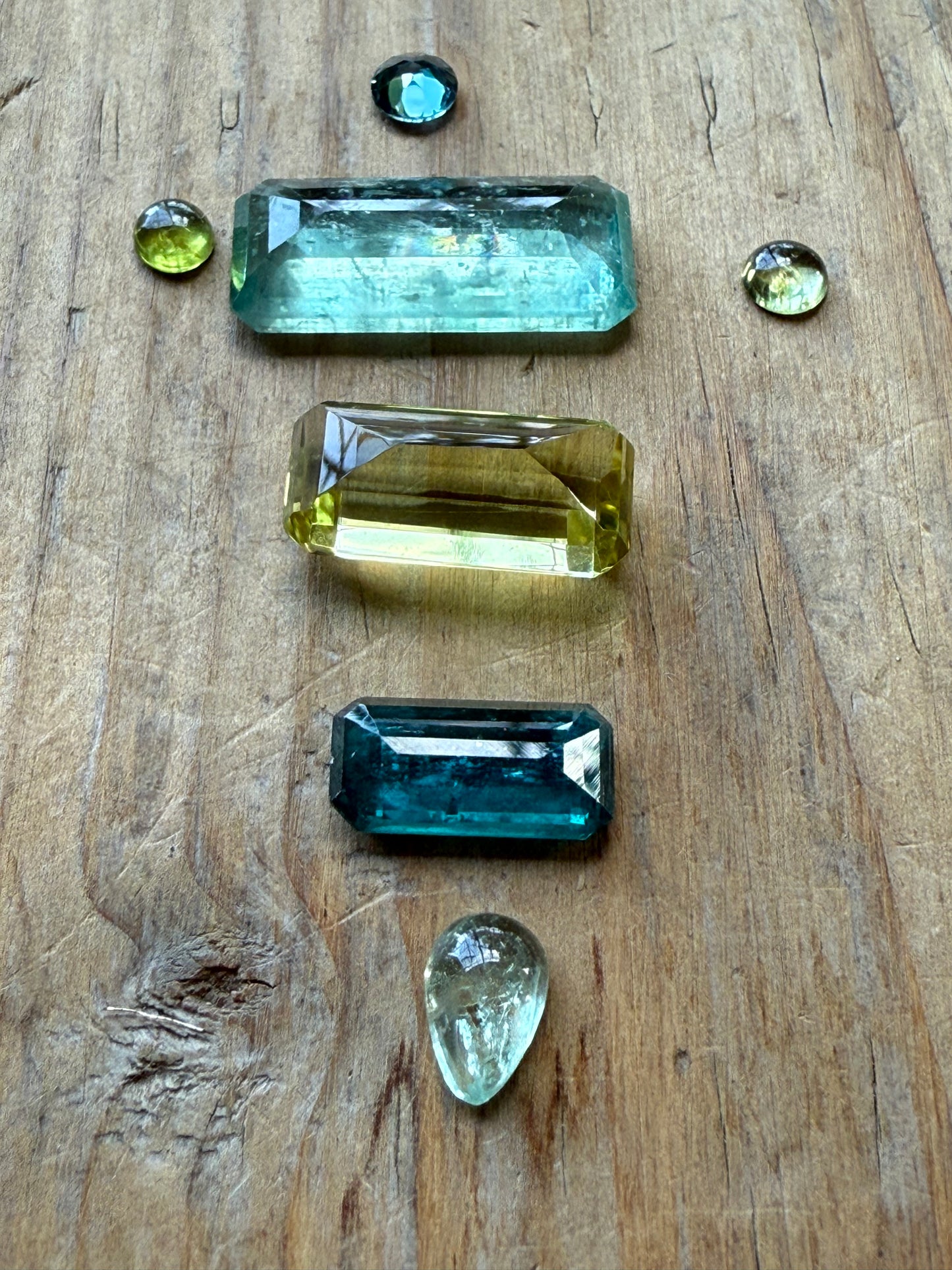 Gemstone Collection 506: Kyanite, Lemon Quartz, Rainbow Tourmaline, Blue Sapphire - 28 CT