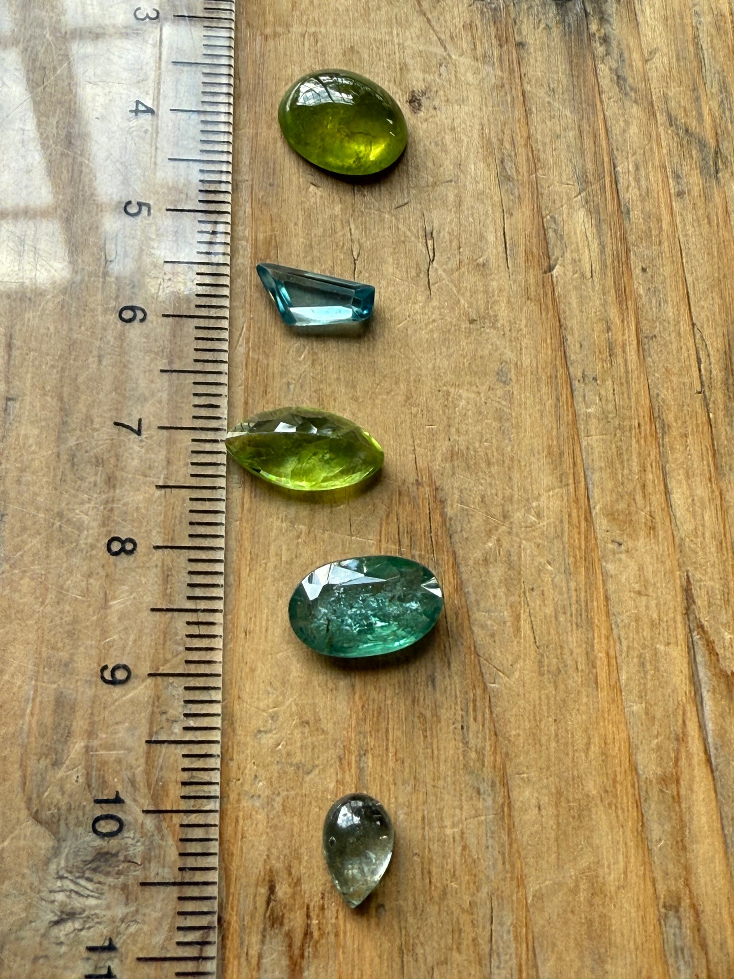 Gemstone Collection 538: Kyanite, Peridot, Blue Zircon - 14 CT