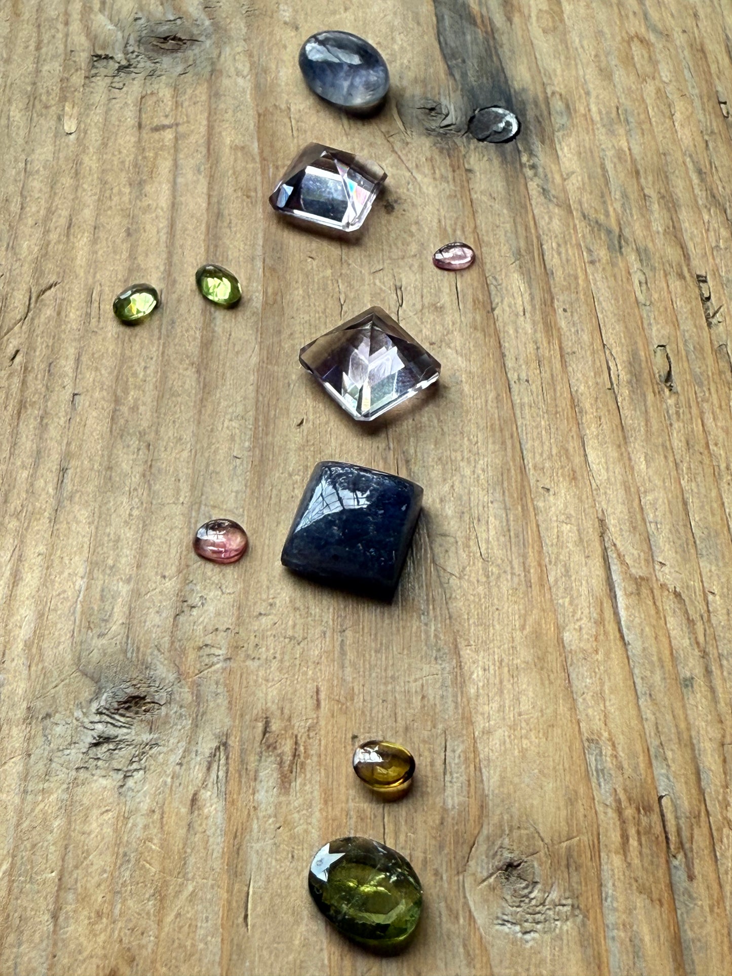 Gemstone Collection 546: Pink Amethyst, Iolite, Peridot, Rainbow Tourmaline - 32 CT