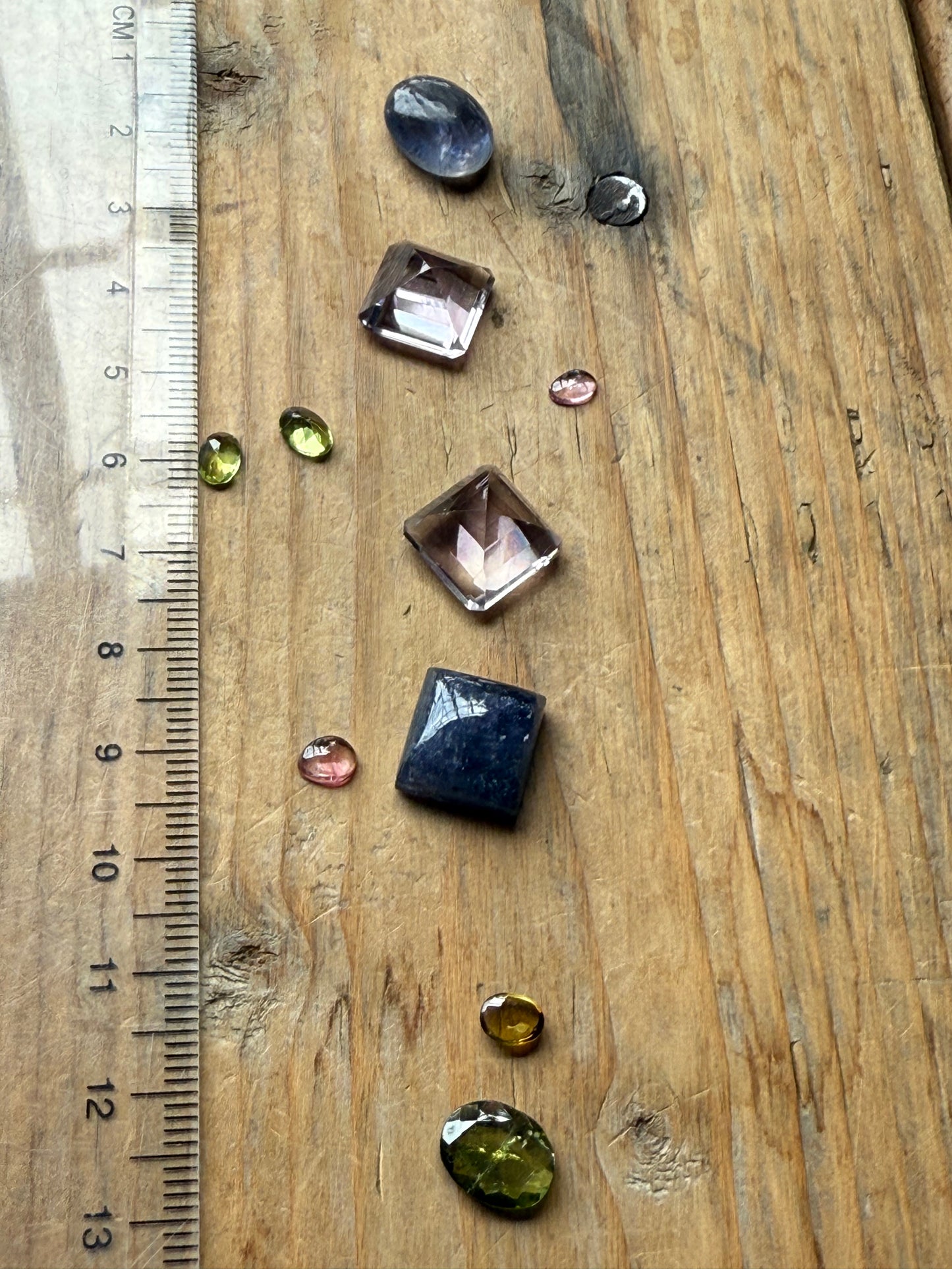 Gemstone Collection 546: Pink Amethyst, Iolite, Peridot, Rainbow Tourmaline - 32 CT