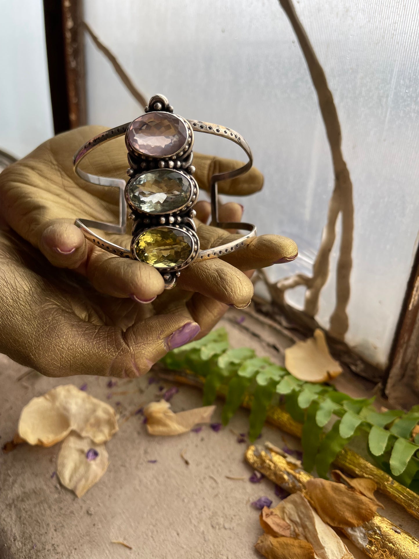 BRACELET 08