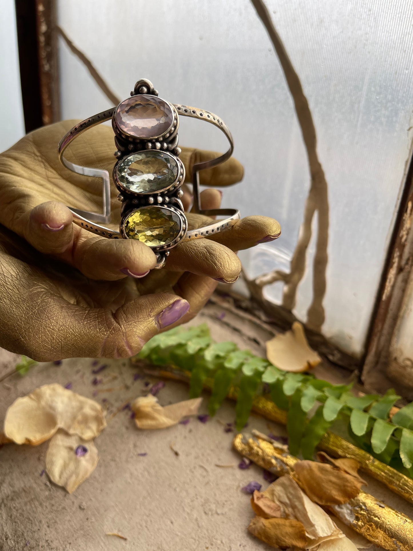 BRACELET 08