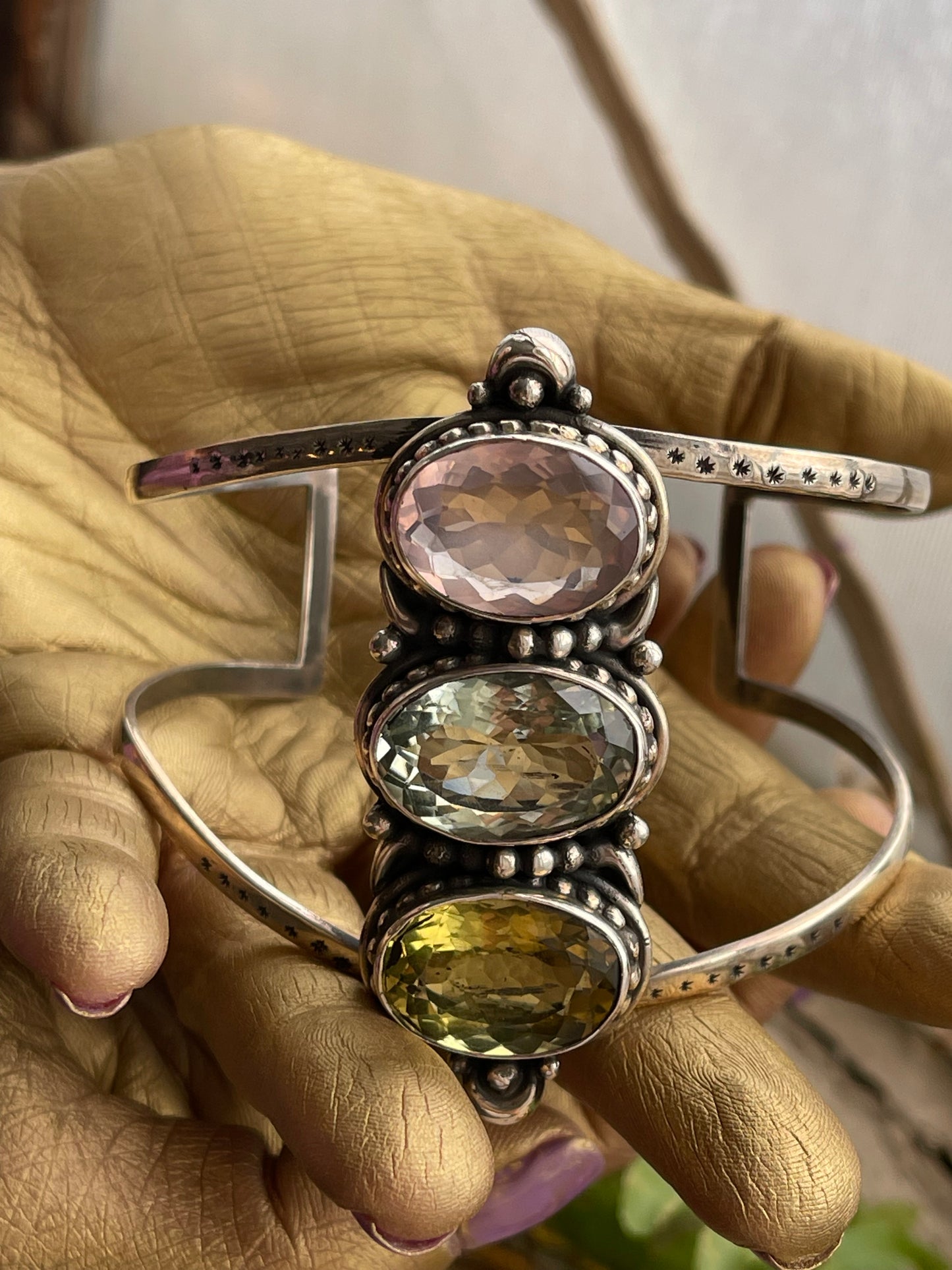 BRACELET 08