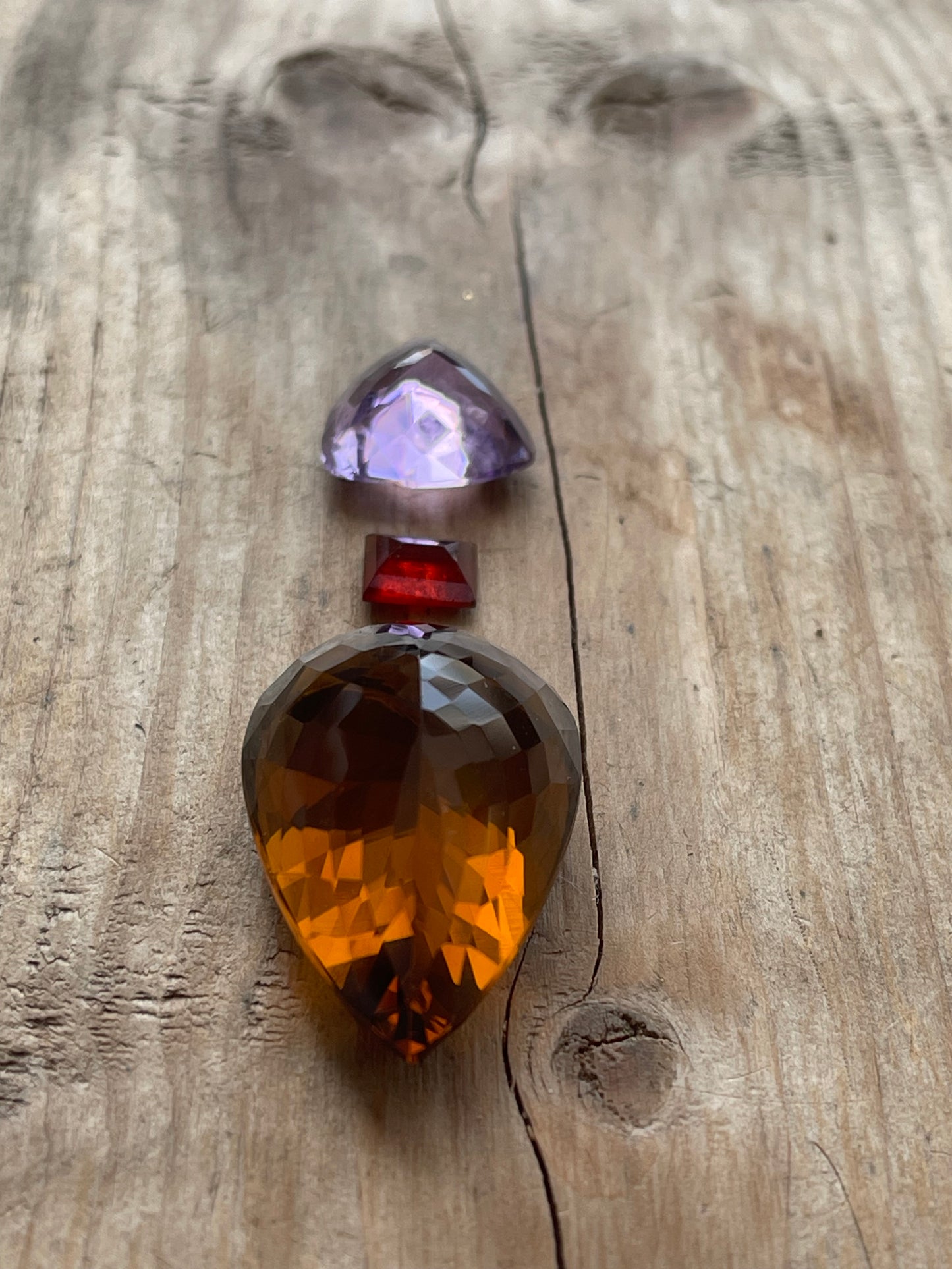 Gemstone Collection 27: Honey Quartz, Amethyst, Hessonite - 64CT