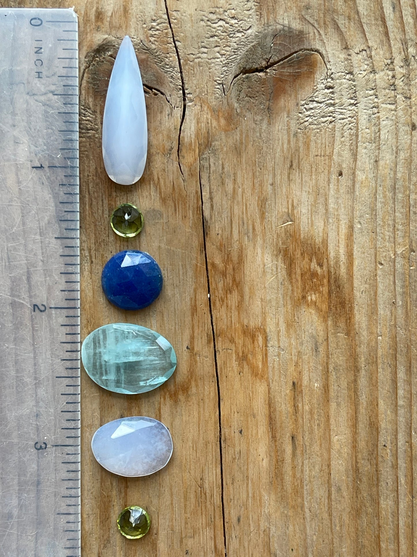 Gemstone Collection 31: Chalcedony, Lapis Lazuli, Aquamarine, Peridot - 22CT