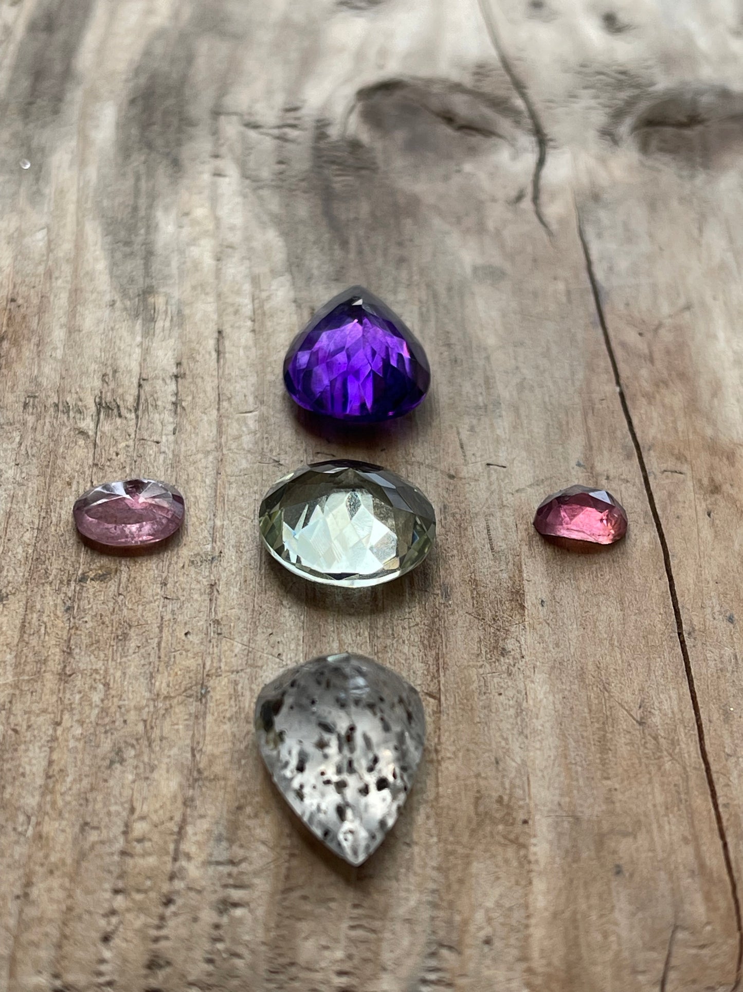Gemstone Collection 56: Hessonite, Aquamarine, Lemon Quartz, Amethyst, Citrine, Lemon Quartz, Rainbow Tourmaline - 22CT