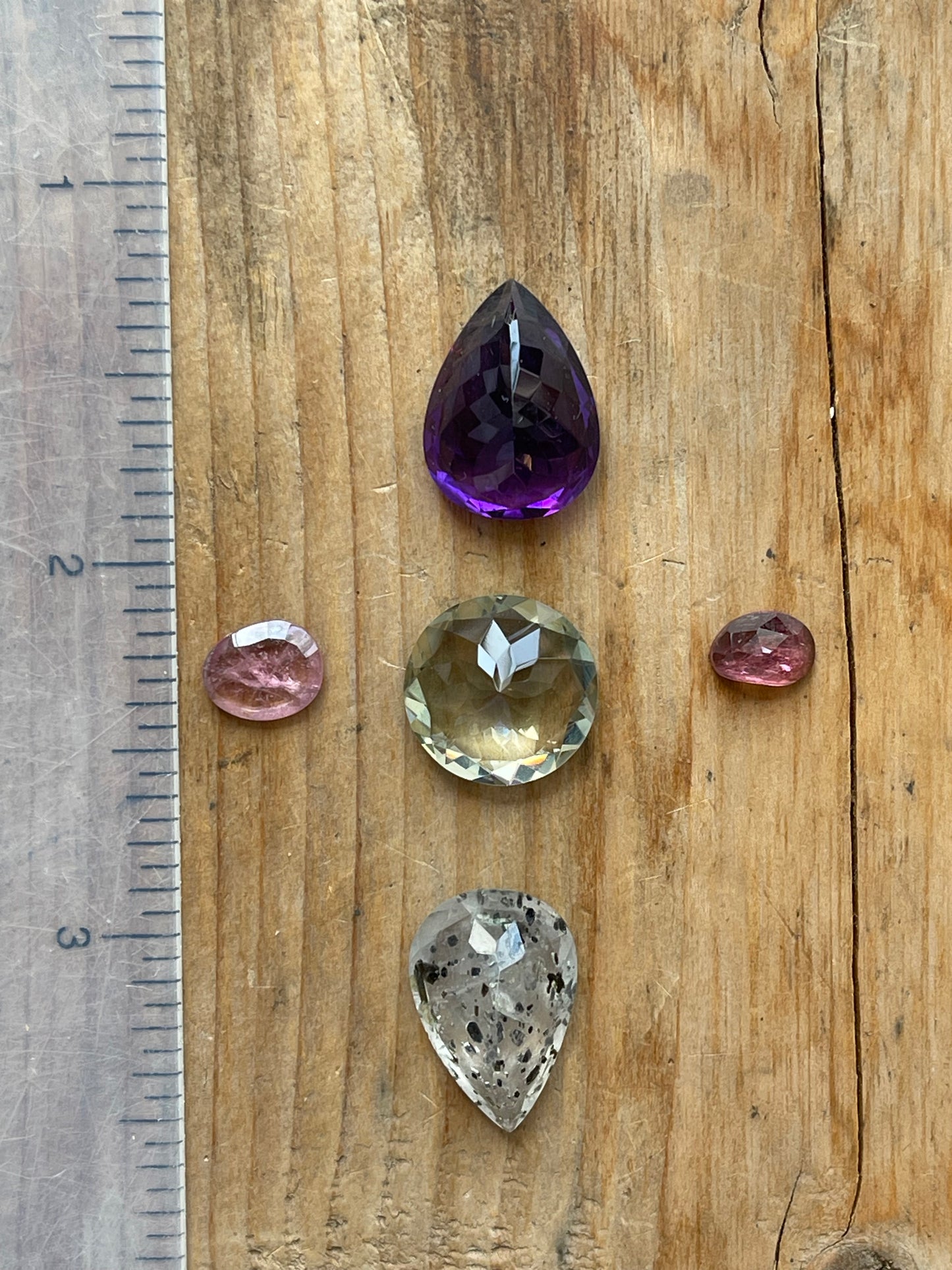 Gemstone Collection 56: Hessonite, Aquamarine, Lemon Quartz, Amethyst, Citrine, Lemon Quartz, Rainbow Tourmaline - 22CT