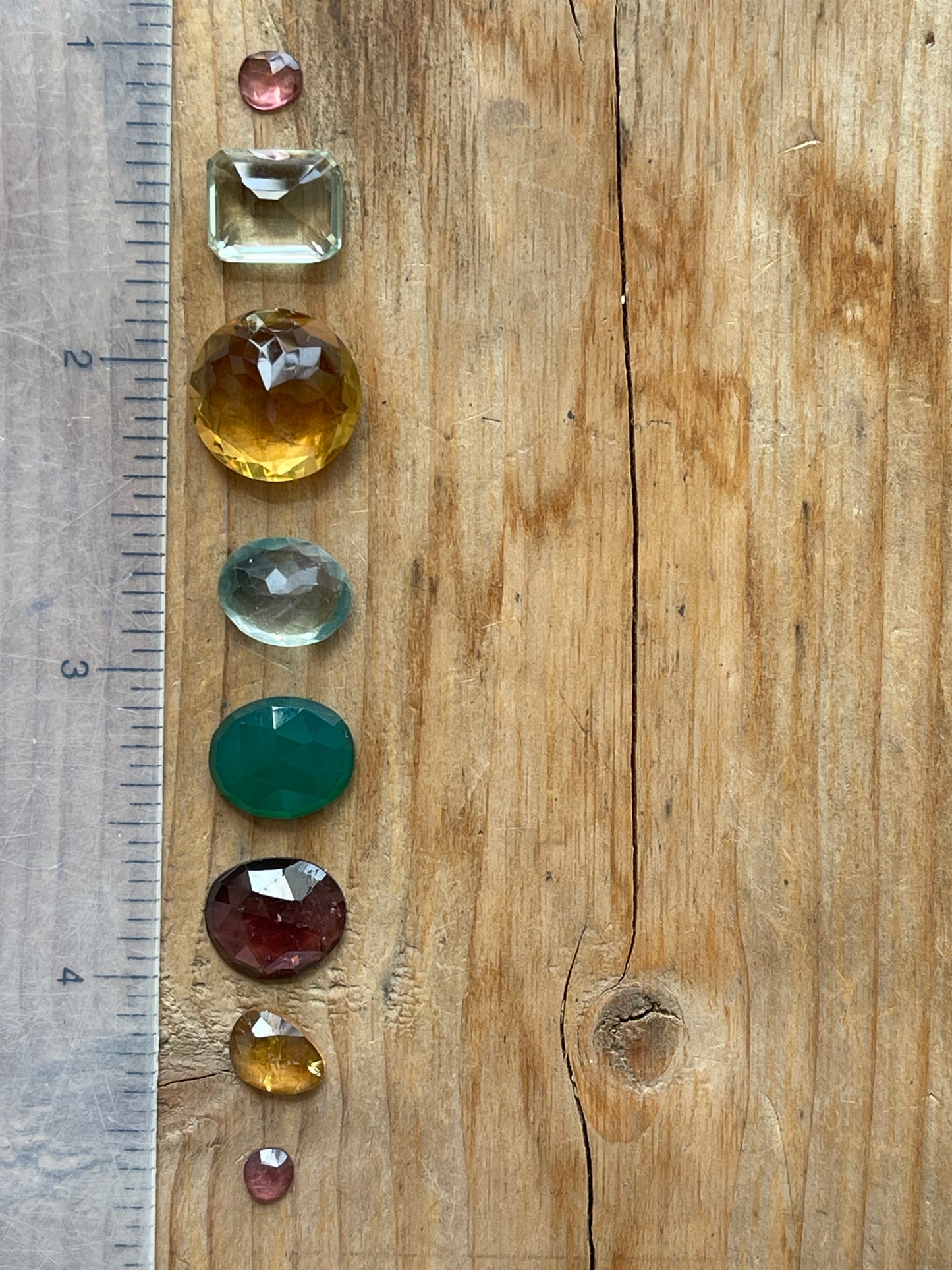 Gemstone Collection 58: Green Onyx, Citrine, Rainbow Tourmaline, Rhodolite Garnet, Green Amethyst, Fluorite - 24CT