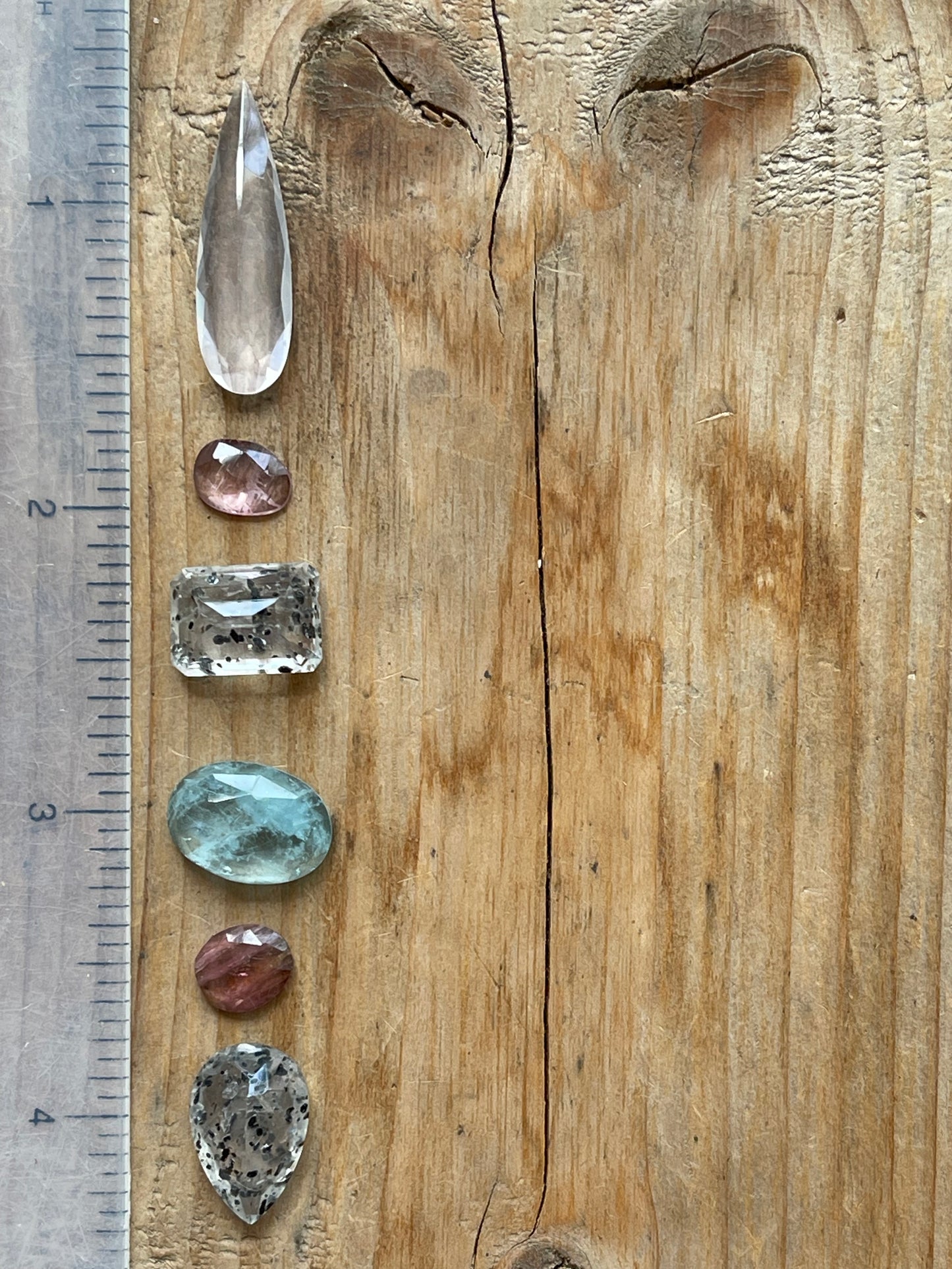 Gemstone Collection 60: Rose Quartz, Aquamarine, Speckled Agate, Rainbow Tourmaline - 23CT
