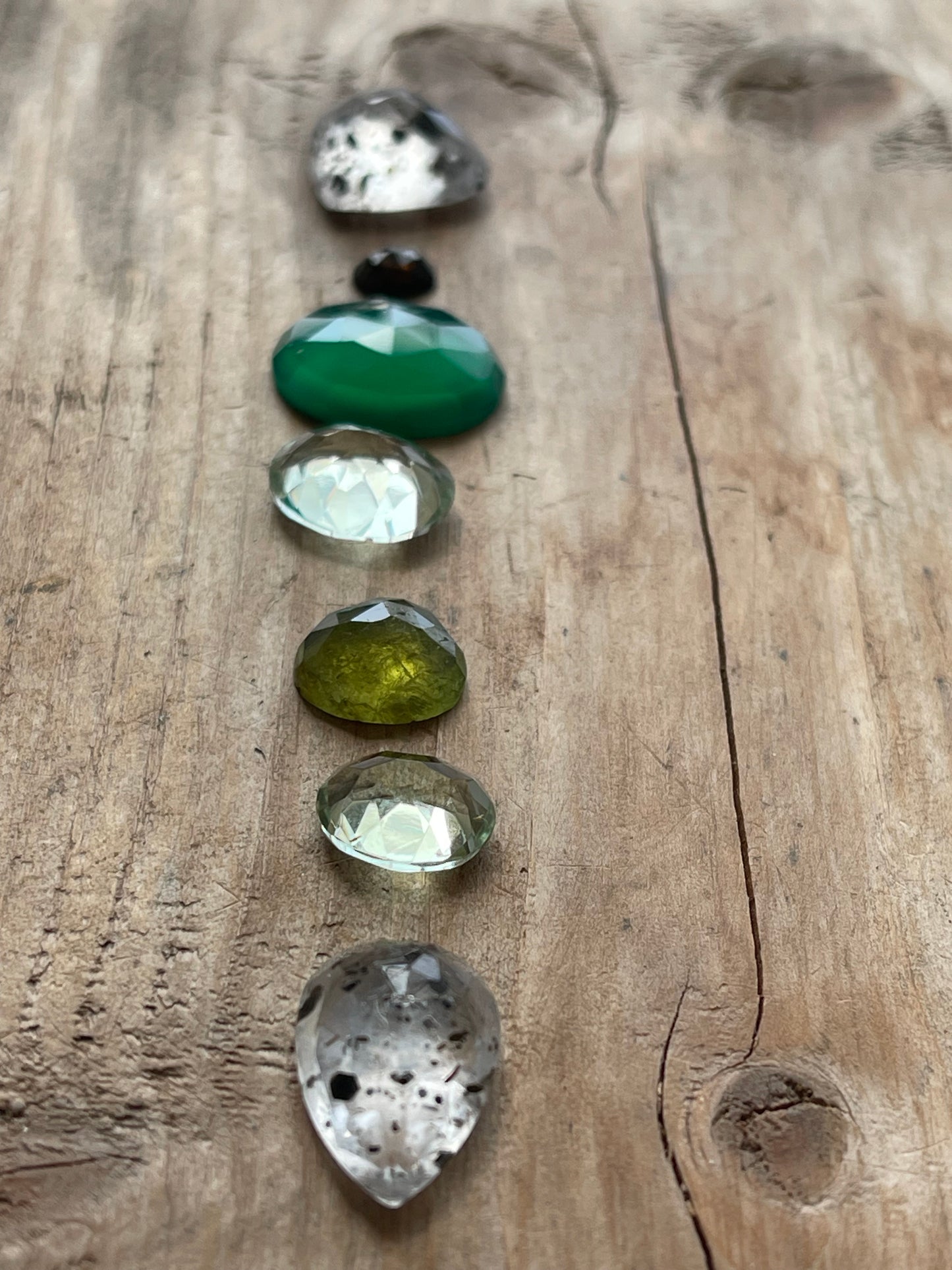 Gemstone Collection 64: Green Onyx, Green Amethyst, Speckled Agate, Vassonite, Rainbow Tourmaline - 29CT