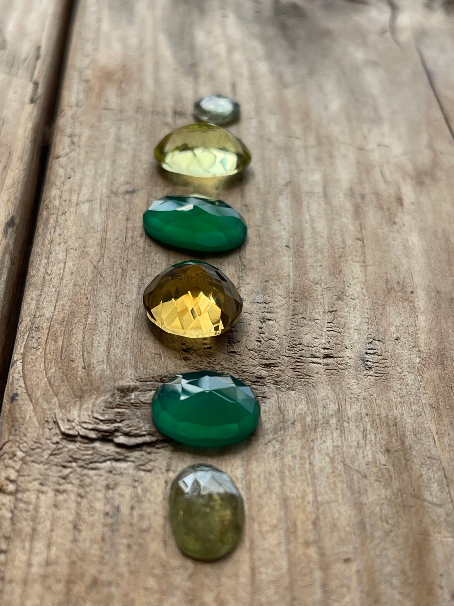 Gemstone Collection 71: Green Onyx, Lemon Quartz, Citrine, Green Amethyst - 22CT