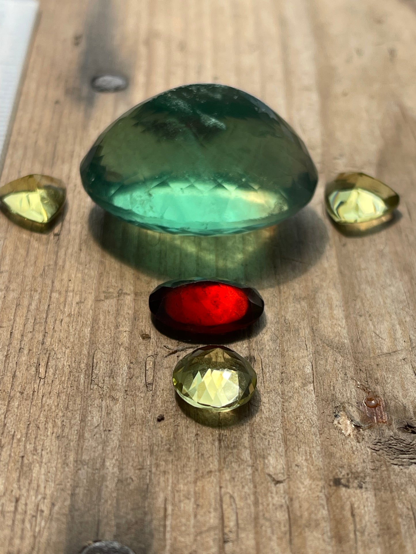 Gemstone Collection 82: Green Onyx, Lemons Quartz, Hessonite - 173CT