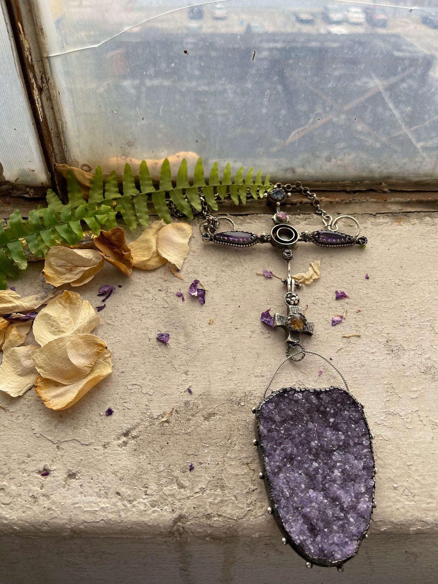 NECKLACE 11 : 3RD EYE PENDANT