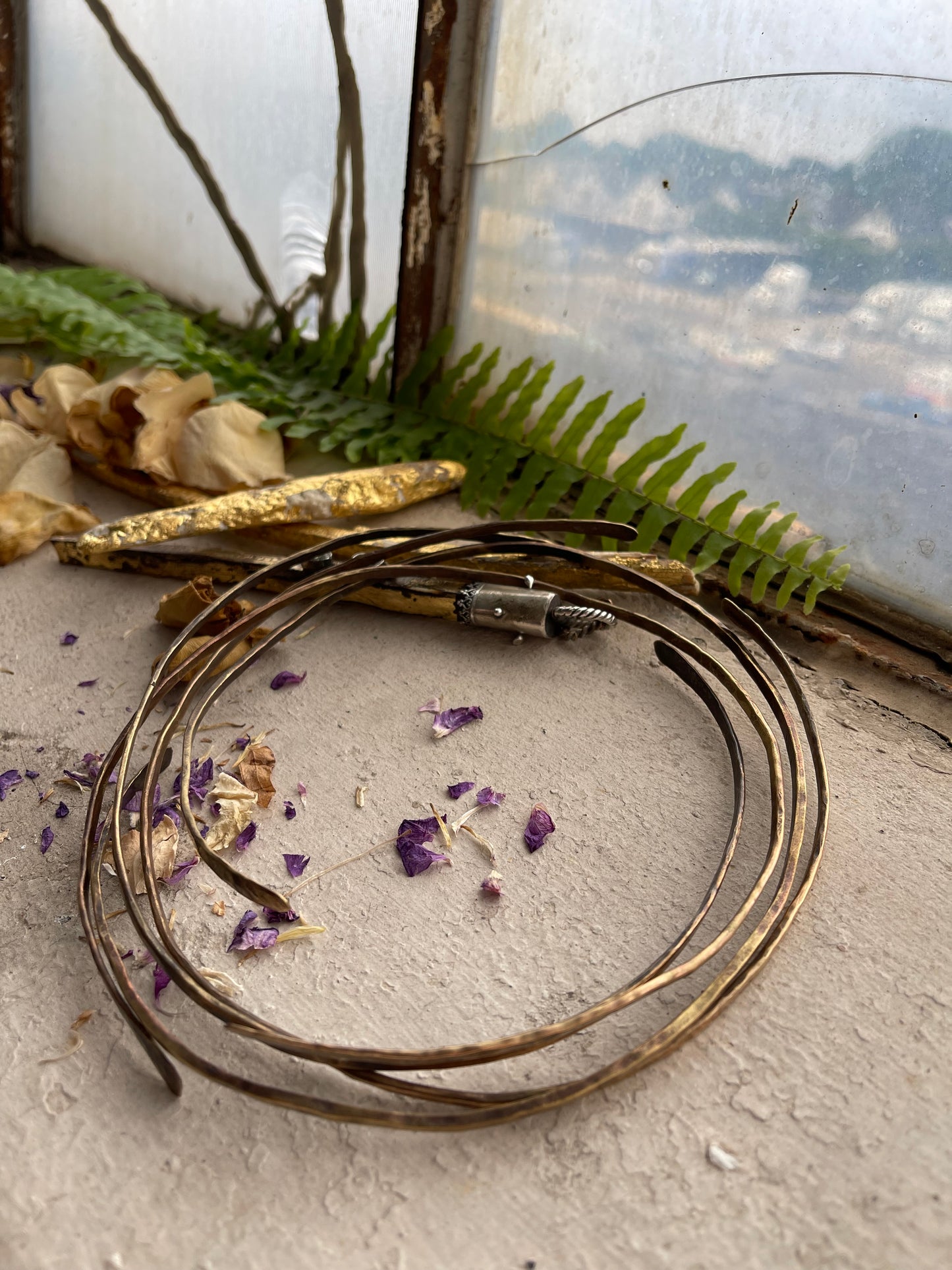 NECKLACE 19: CHOKER STACK