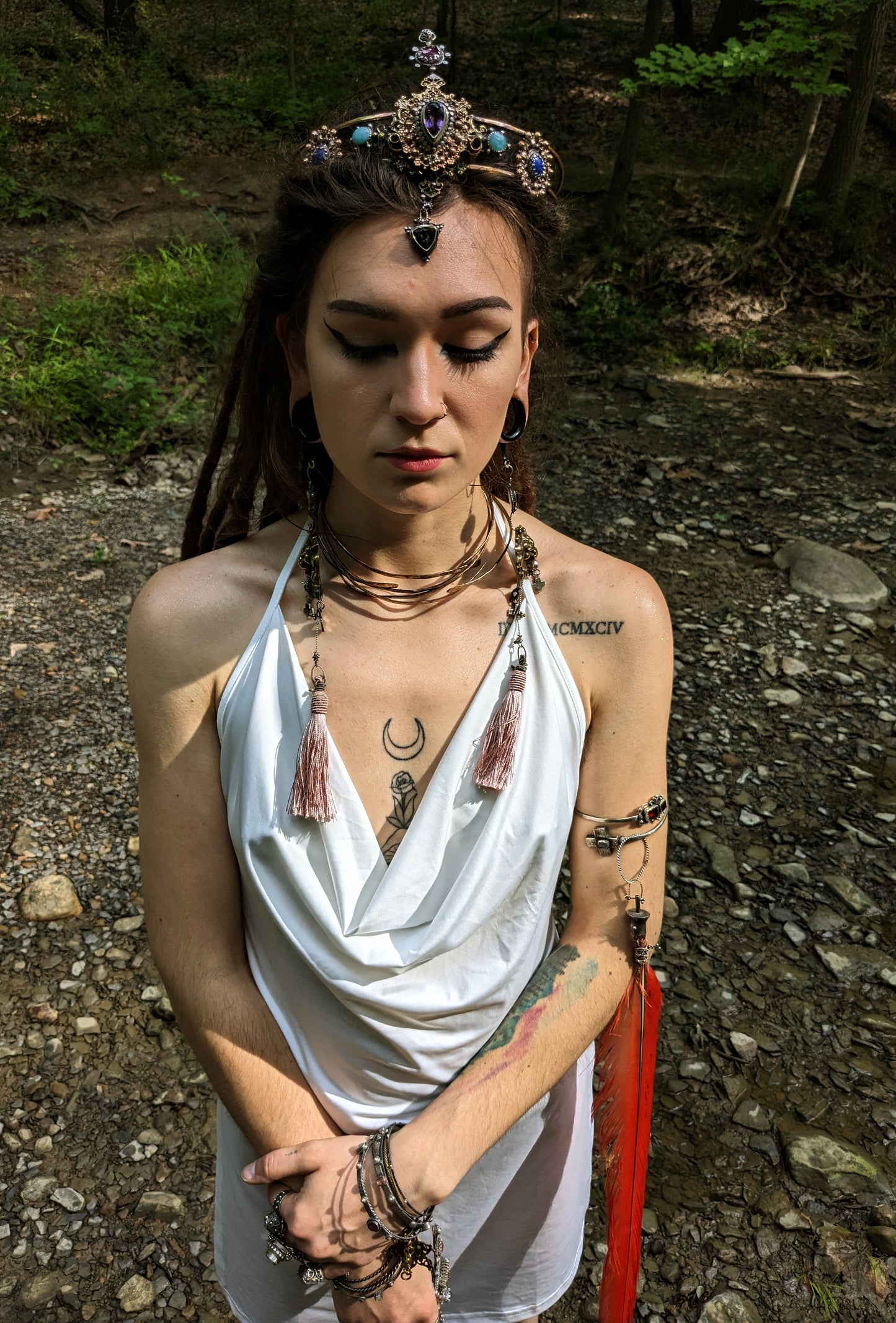 NECKLACE 19: CHOKER STACK