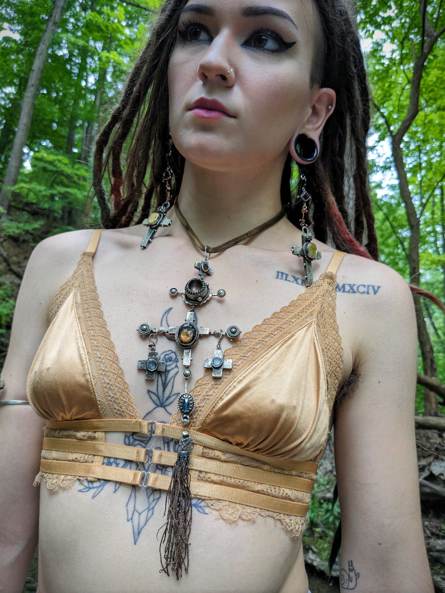 NECKLACE 03 : YOGA BREATH