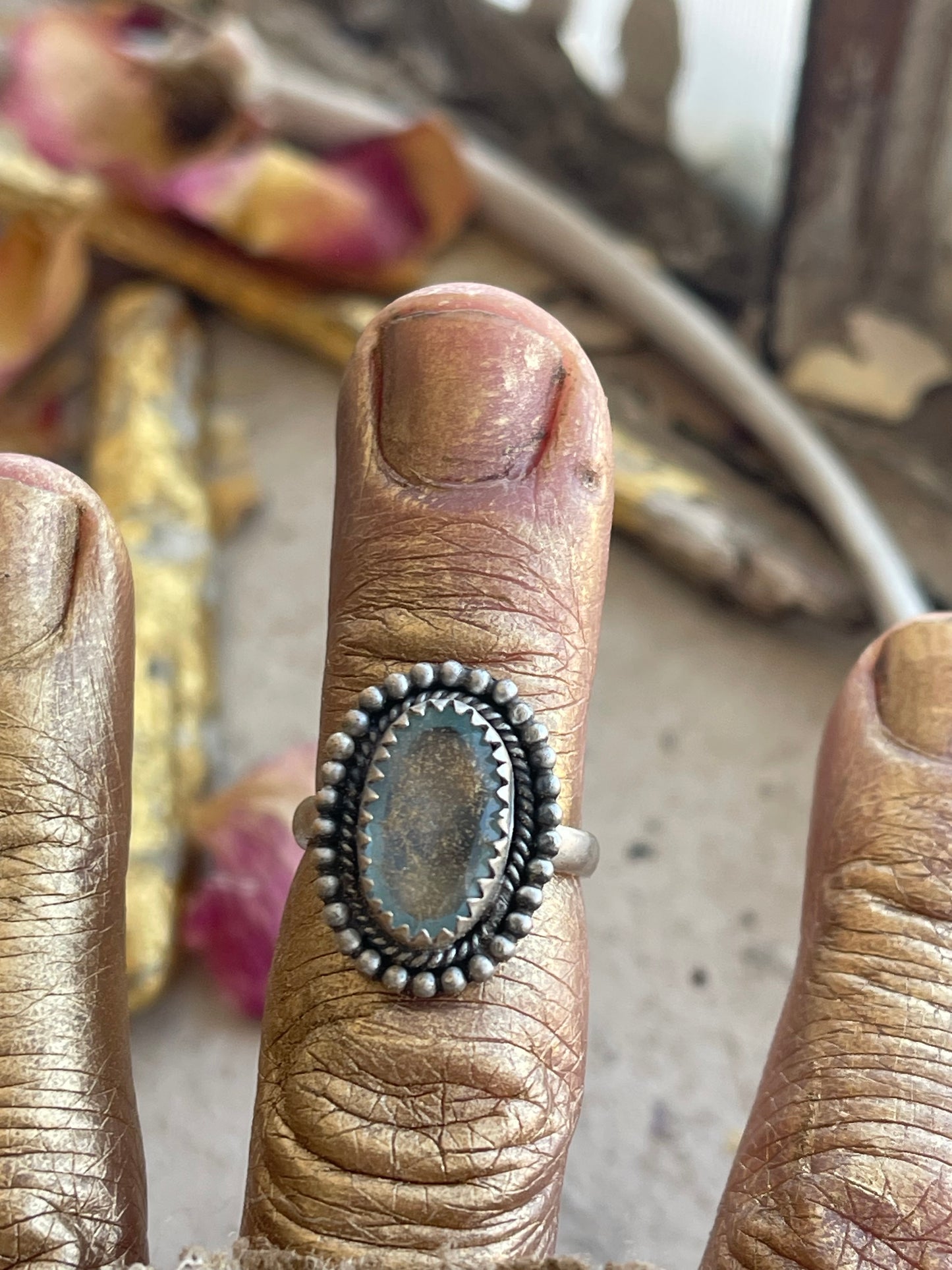 Ring 16