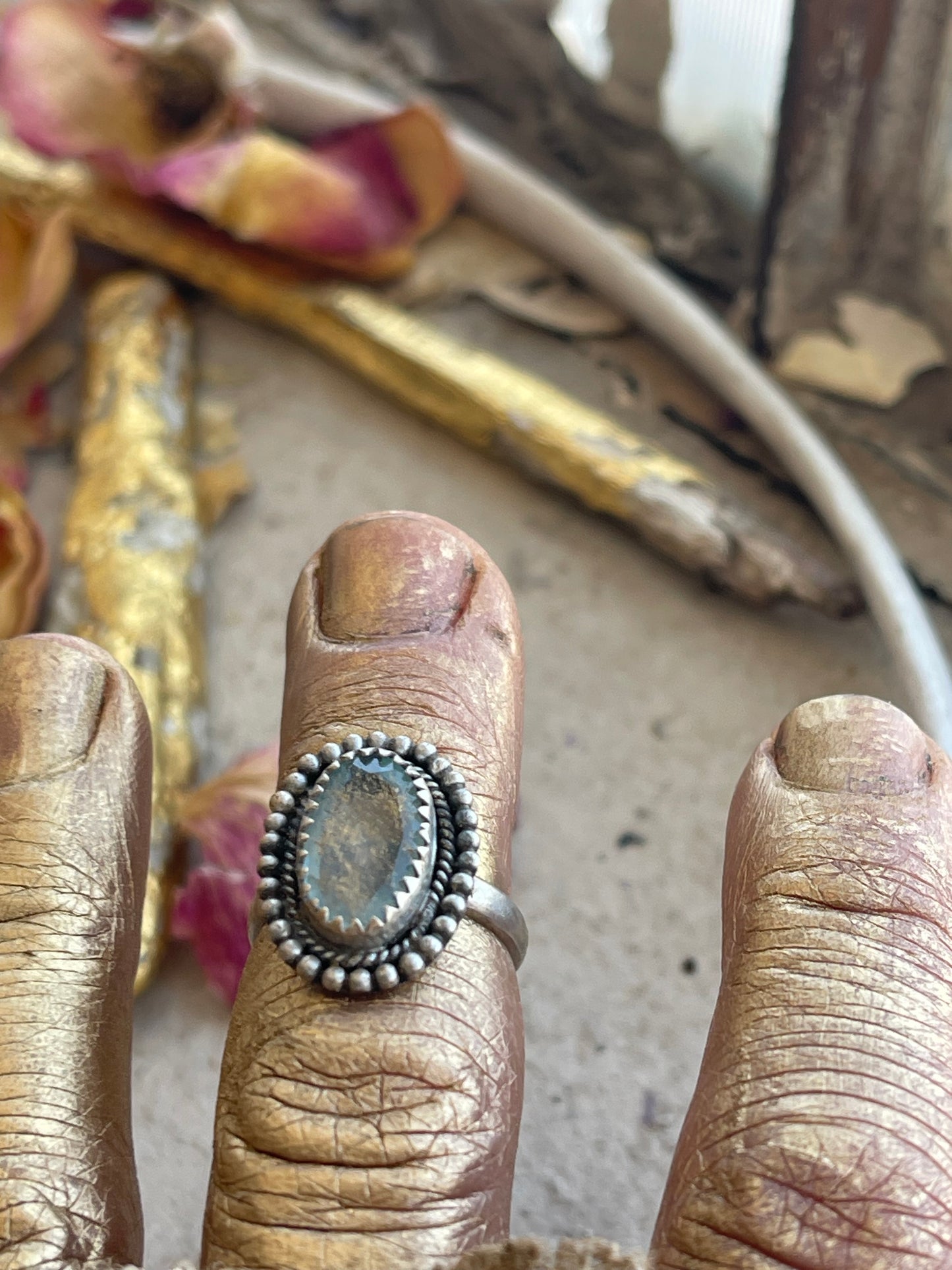 Ring 16