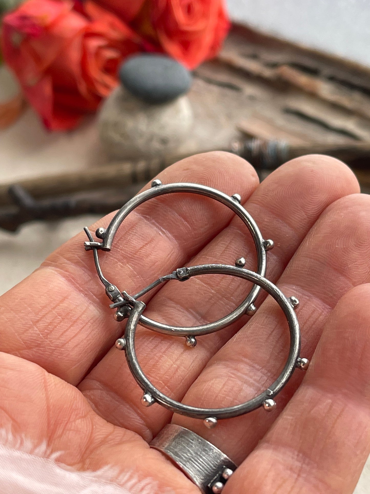 EARRINGS 08