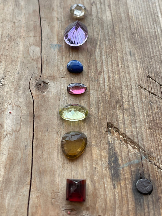 Gemstone Collection 11: Lapis Lazuli, Amethyst, Honey Quartz, Rainbow Tourmaline, Lemon Quartz, Green Amethyst (35CT)