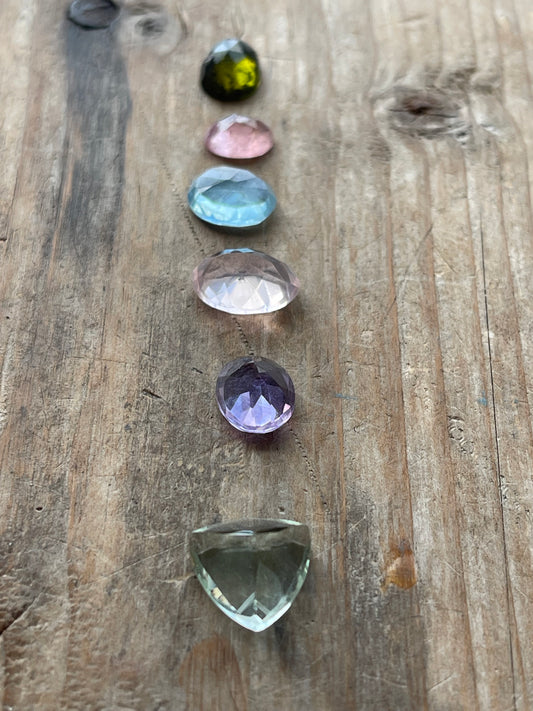 Gemstone Collection 186: Green Amethyst, Aquamarine, Rainbow Tourmaline, Amethyst, Rose Quartz (17 CT)