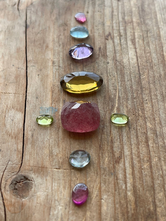 Gemstone Collection 20: Honey Quartz, Rainbow Tourmaline, Amethyst, Aquamarine (19CT)