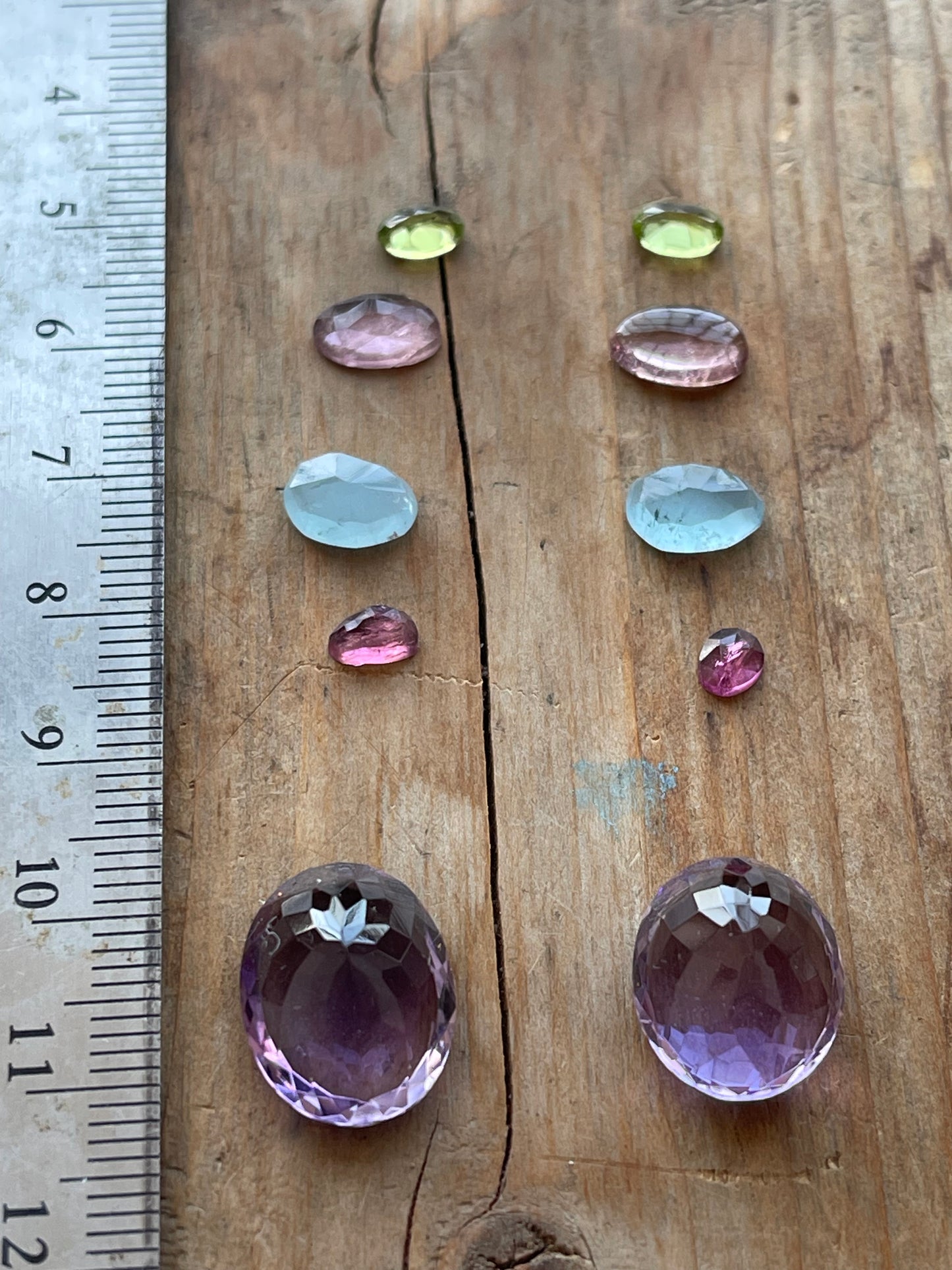 Gemstone Collection 22: Amethyst, Aquamarine, Peridot, Rainbow Tourmaline (22CT)