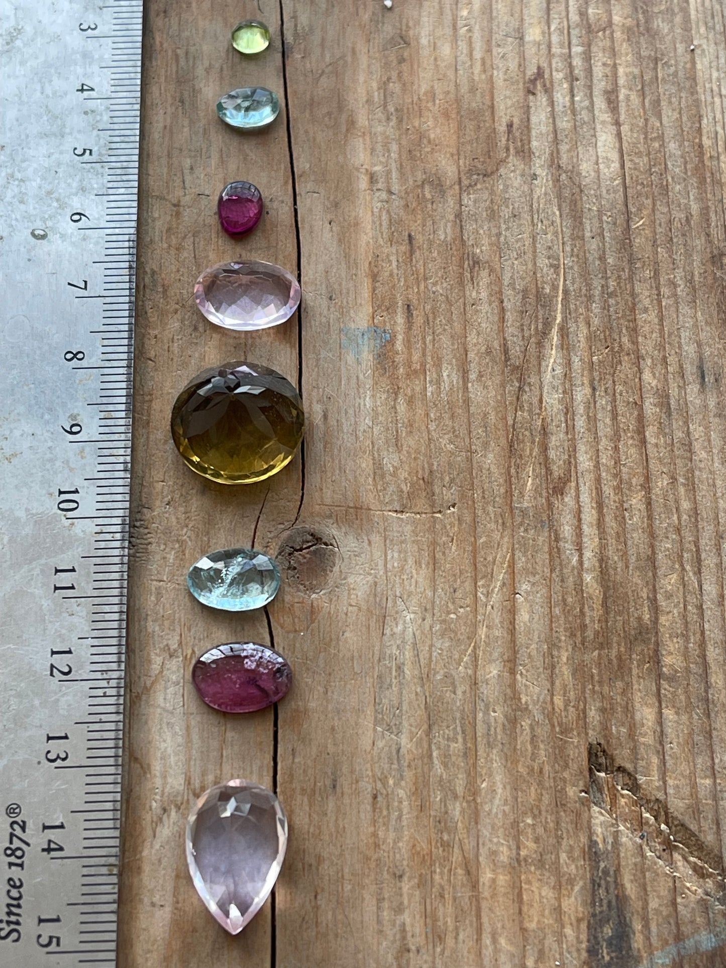 Gemstone Collection 29: Honey Quartz, Rose Quartz, Aquamarine, Rainbow Tourmaline, Peridot (32CT)