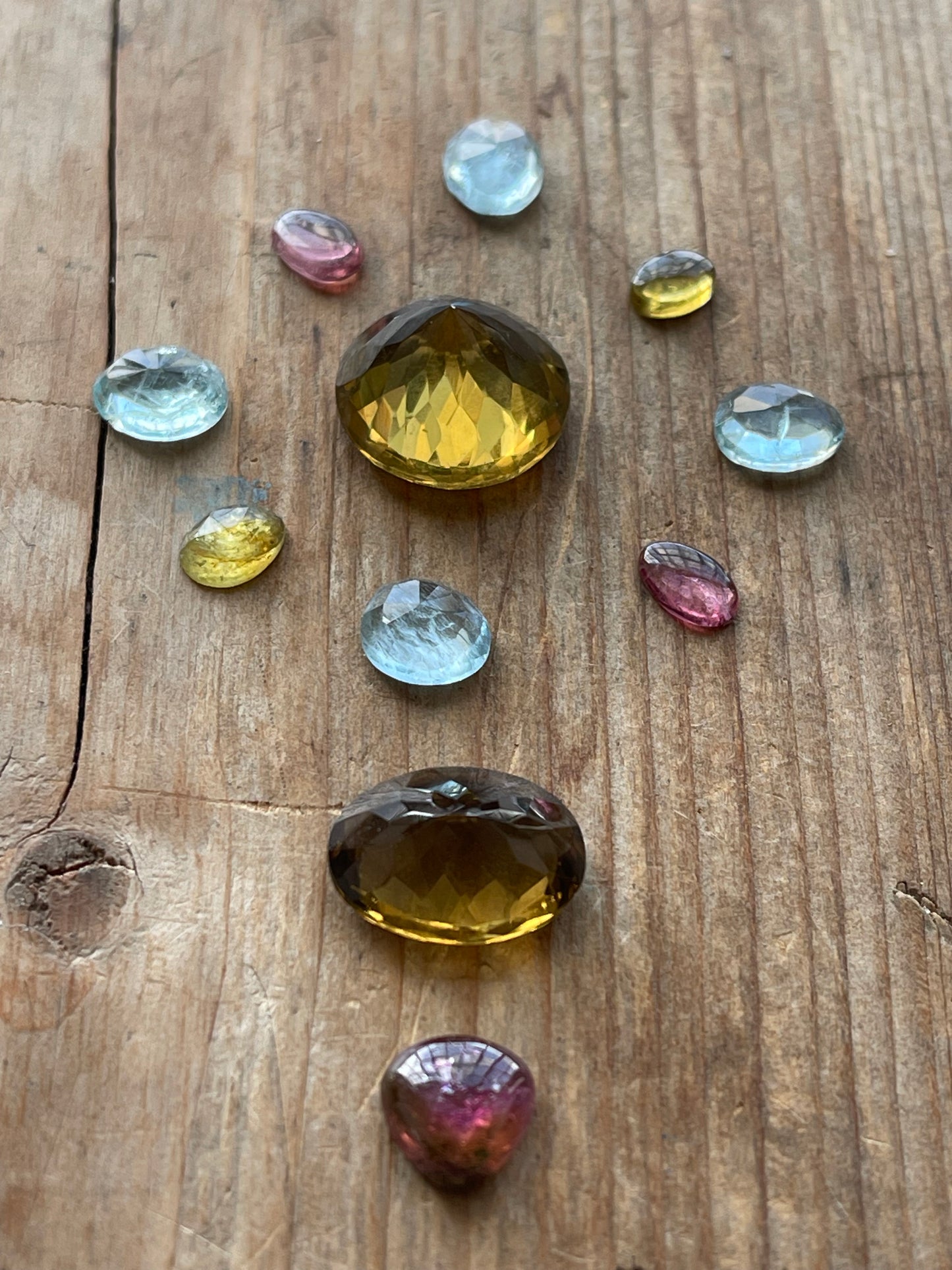 Gemstone Collection 32: Honey Quartz, Rose Quartz, Rainbow Tourmaline, Peridot (34CT)