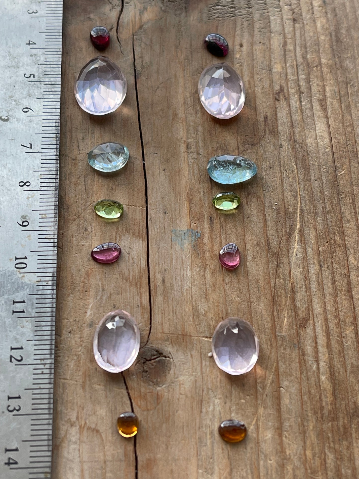 Gemstone Collection 34: Amethyst, Honey Quartz, Aquamarine, Rainbow Tourmaline (22CT)