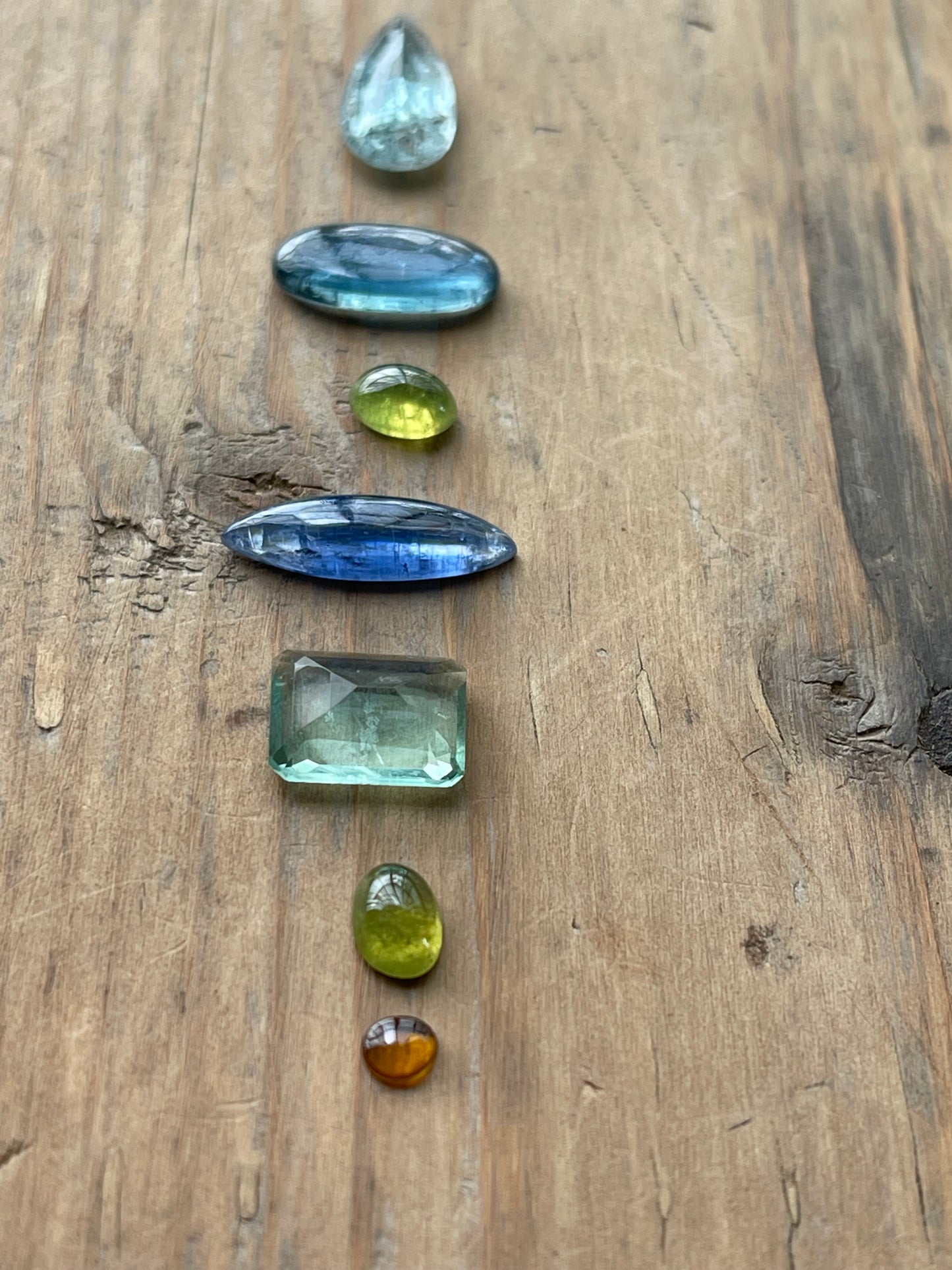 Gemstone Collection 362: Kyanite, Aquamarine, Vesuvianite, Green Amethyst, Brandy Citrine -18CT