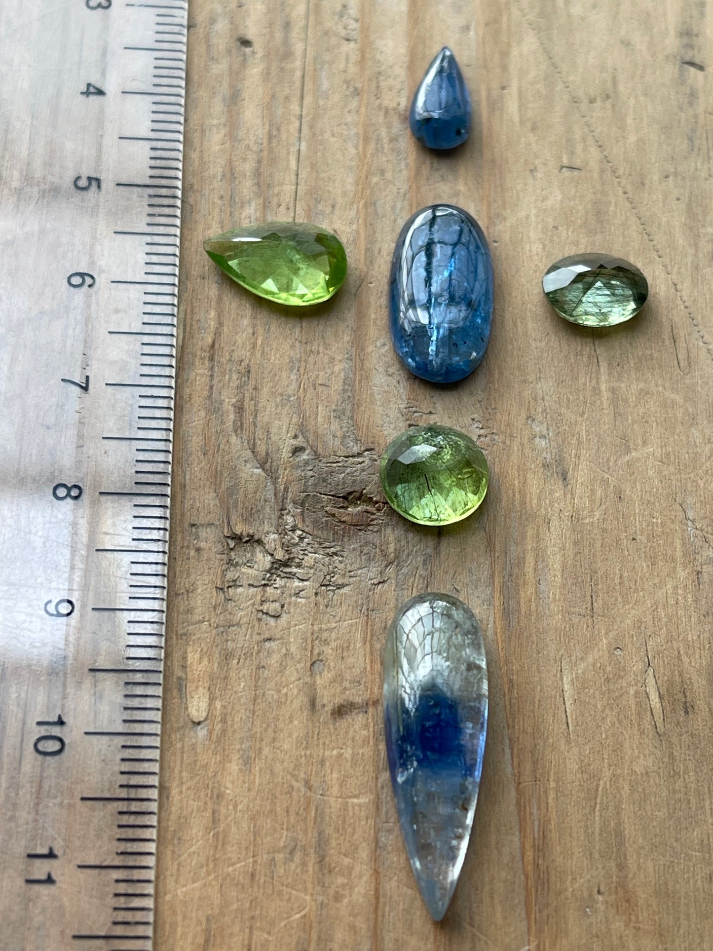 Gemstone Collection 365: Kyanite, Prehnite - 23CT