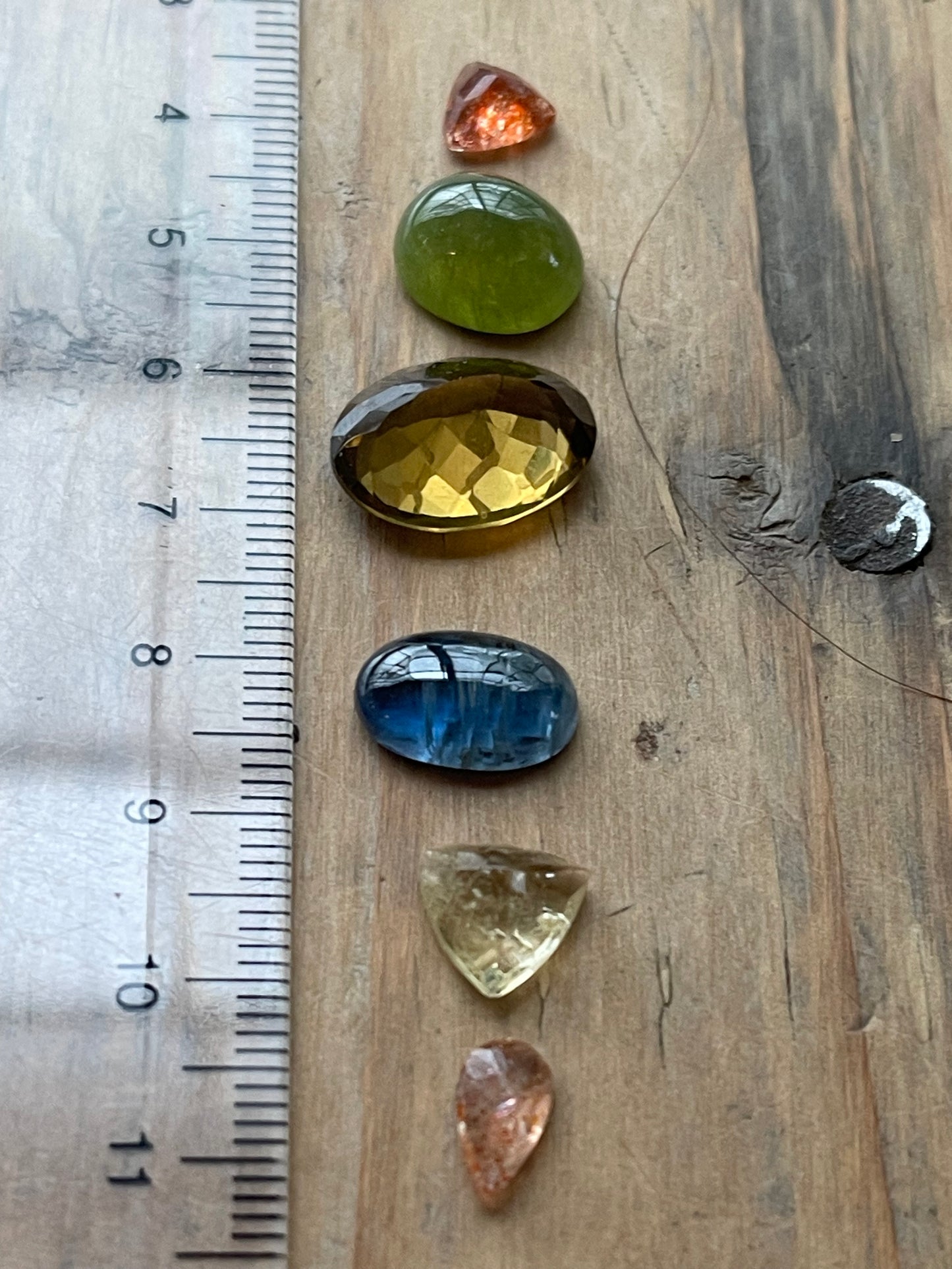 Gemstone Collection 379: Honey Quartz, Vesuvianite, Sunstone, Scapolite - 25CT