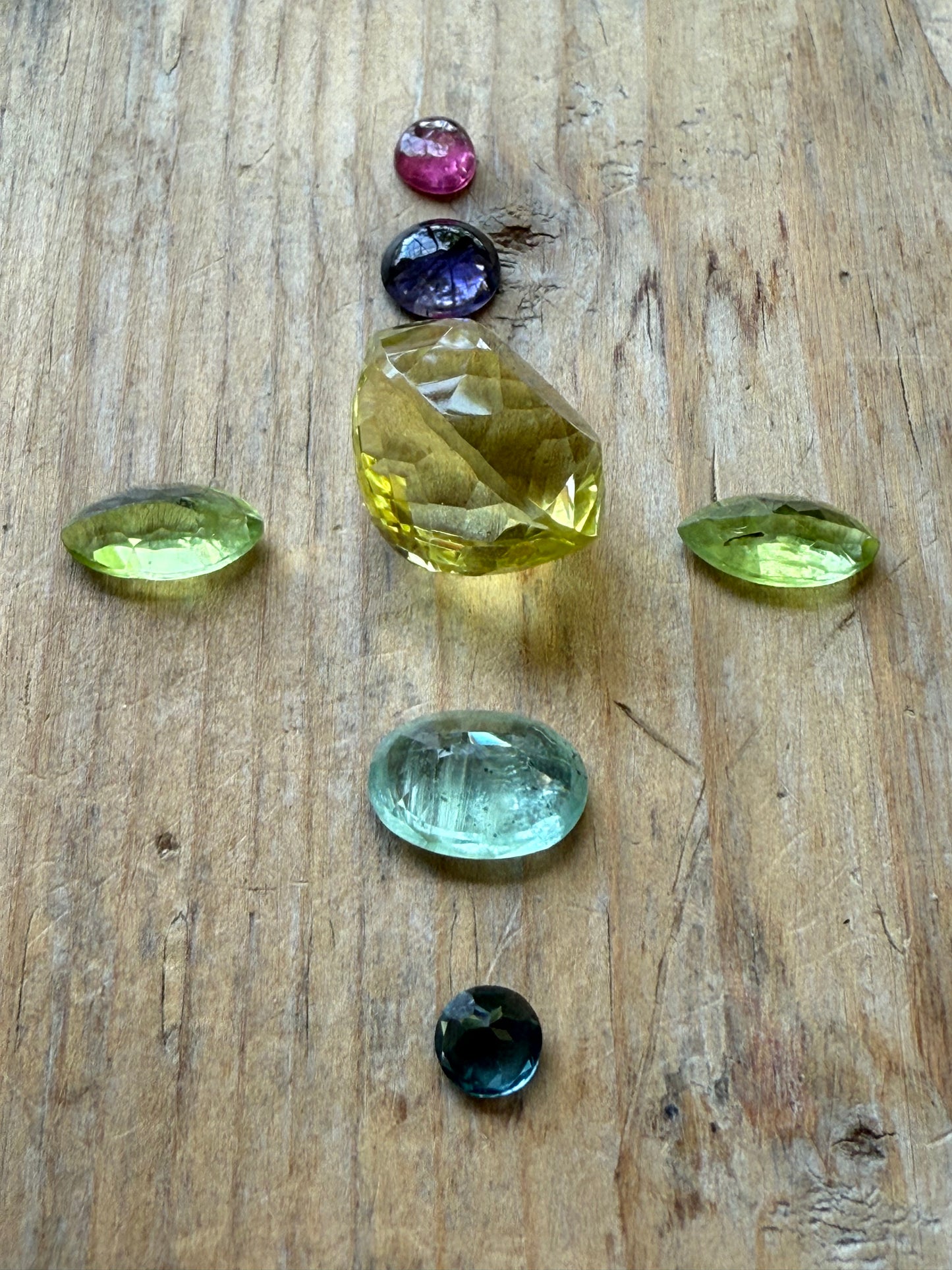 Gemstone Collection 503: Lemon Quartz, Peridot, Blue Sapphire, Rainbow Tourmaline, Iolite - 27 CT