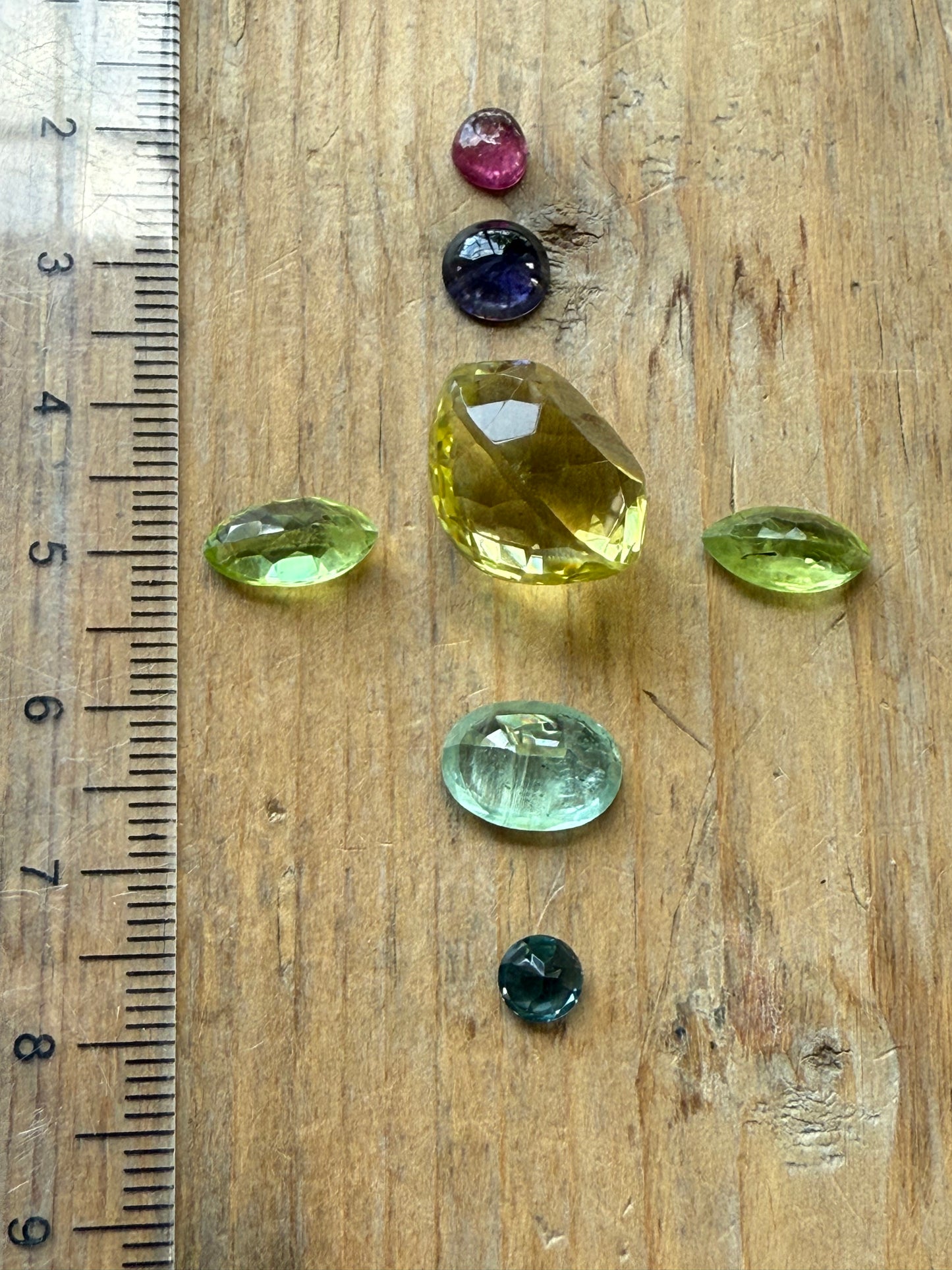 Gemstone Collection 503: Lemon Quartz, Peridot, Blue Sapphire, Rainbow Tourmaline, Iolite - 27 CT