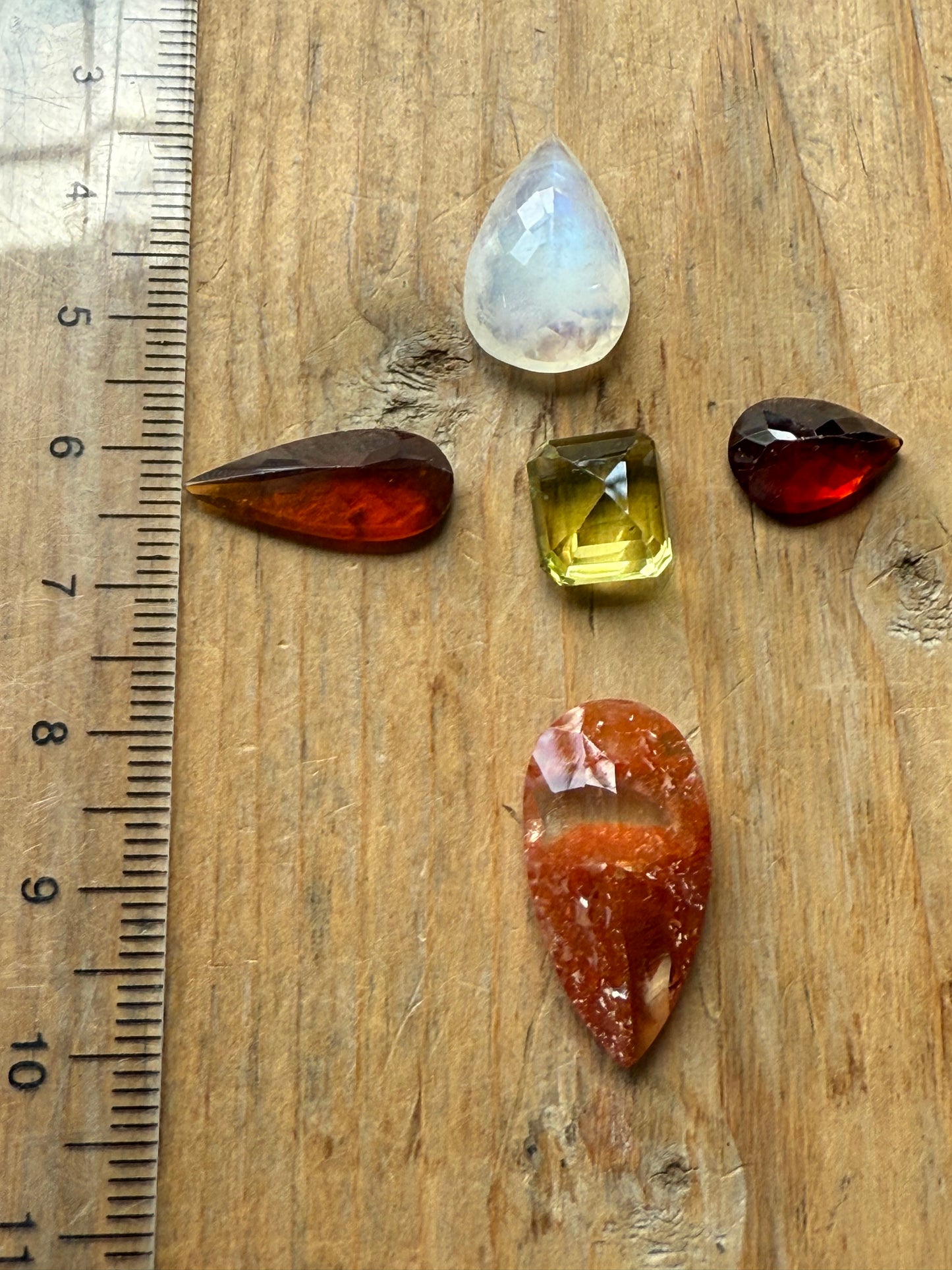 Gemstone Collection 520: Red Inclusion Quartz, Hessonite, Moonstone, Lemon Quartz - 35 CT