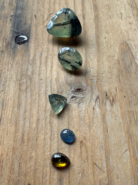 Gemstone Collection 523: Prehnite, Rainbow Tourmaline, Blue Topaz - 24 CT