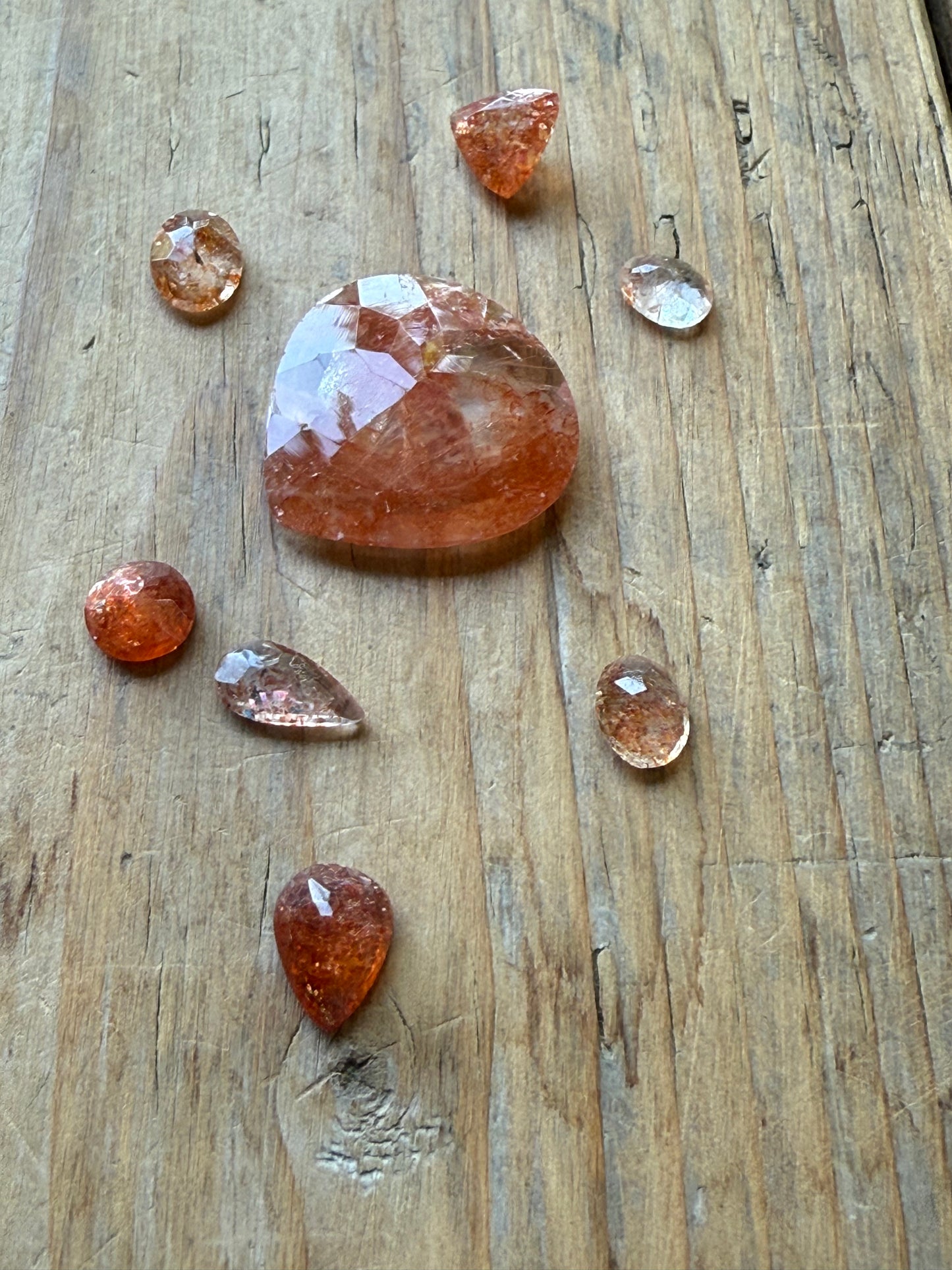 Gemstone Collection 530: Red Inclusion Quartz, Citrine, Imperial Topaz, Sunstone - 21 CT