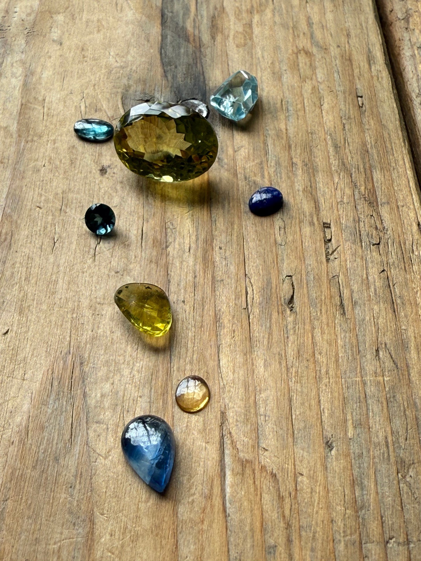 Gemstone Collection 564: Hessonite, Honey Quartz, Kyanite, Rainbow Tourmaline, Iolite, Aquamarine - 30CT