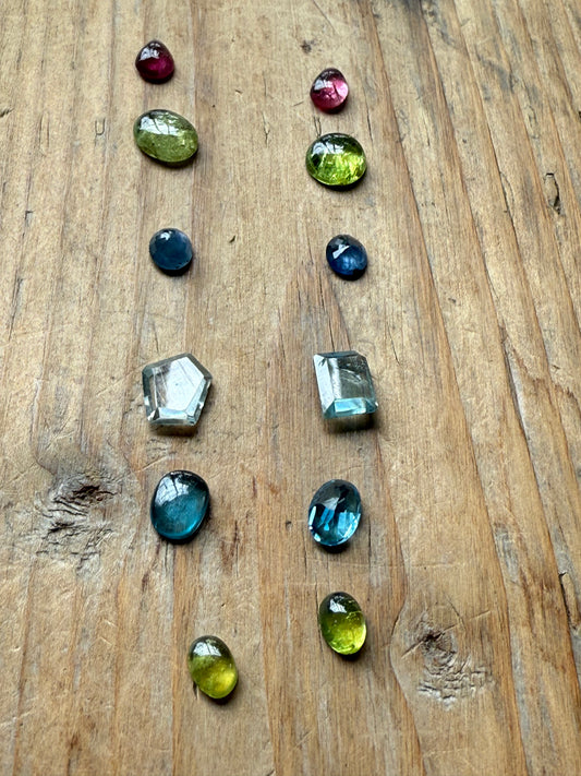 Gemstone Collection 572: Blue Zircon, Peridot, Kyanite, Green Kyanite, Rainbow Tourmaline, Blue Sapphire - 14 CT