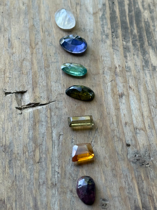 Gemstone Collection 591: Moonstone, Iolite, Rainbow Tourmaline, Kyanite, Lemon Quartz, Fancy Citrine -18 CT