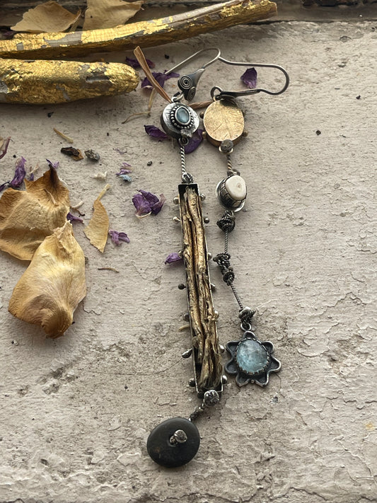 EARRINGS 02
