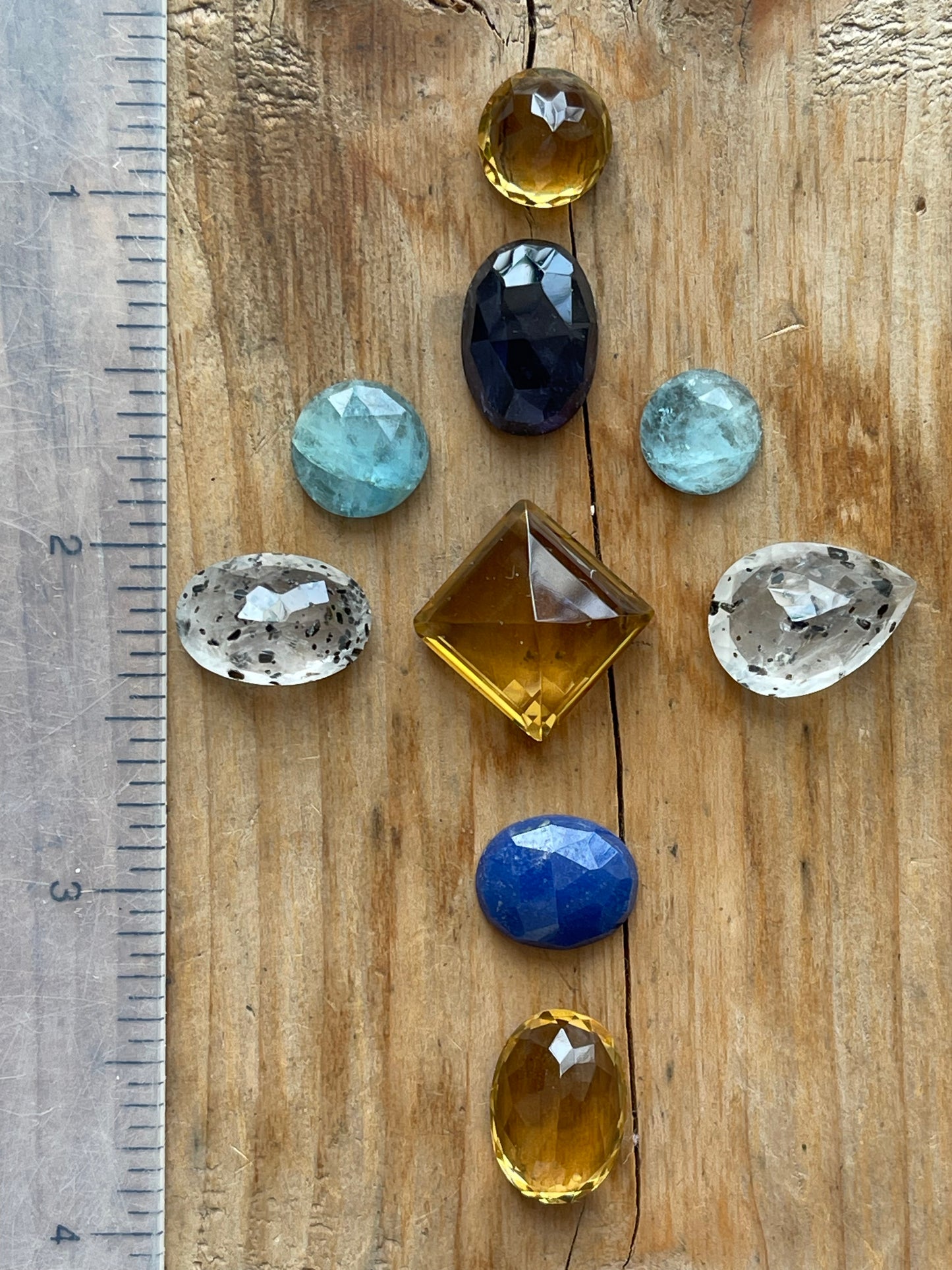 Gemstone Collection 32: Citrine, Aquamarine, Lapis Lazuli, Iolite - 46CT