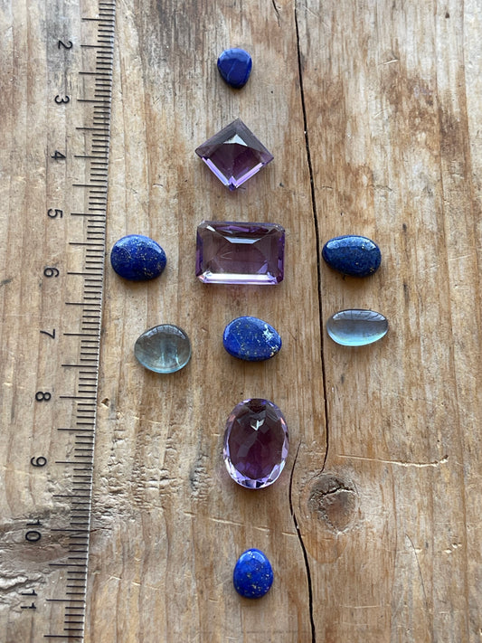 Gemstone Collection 331: Amethyst, Fluorite, Lapis Lazuli - 25ct (G331)