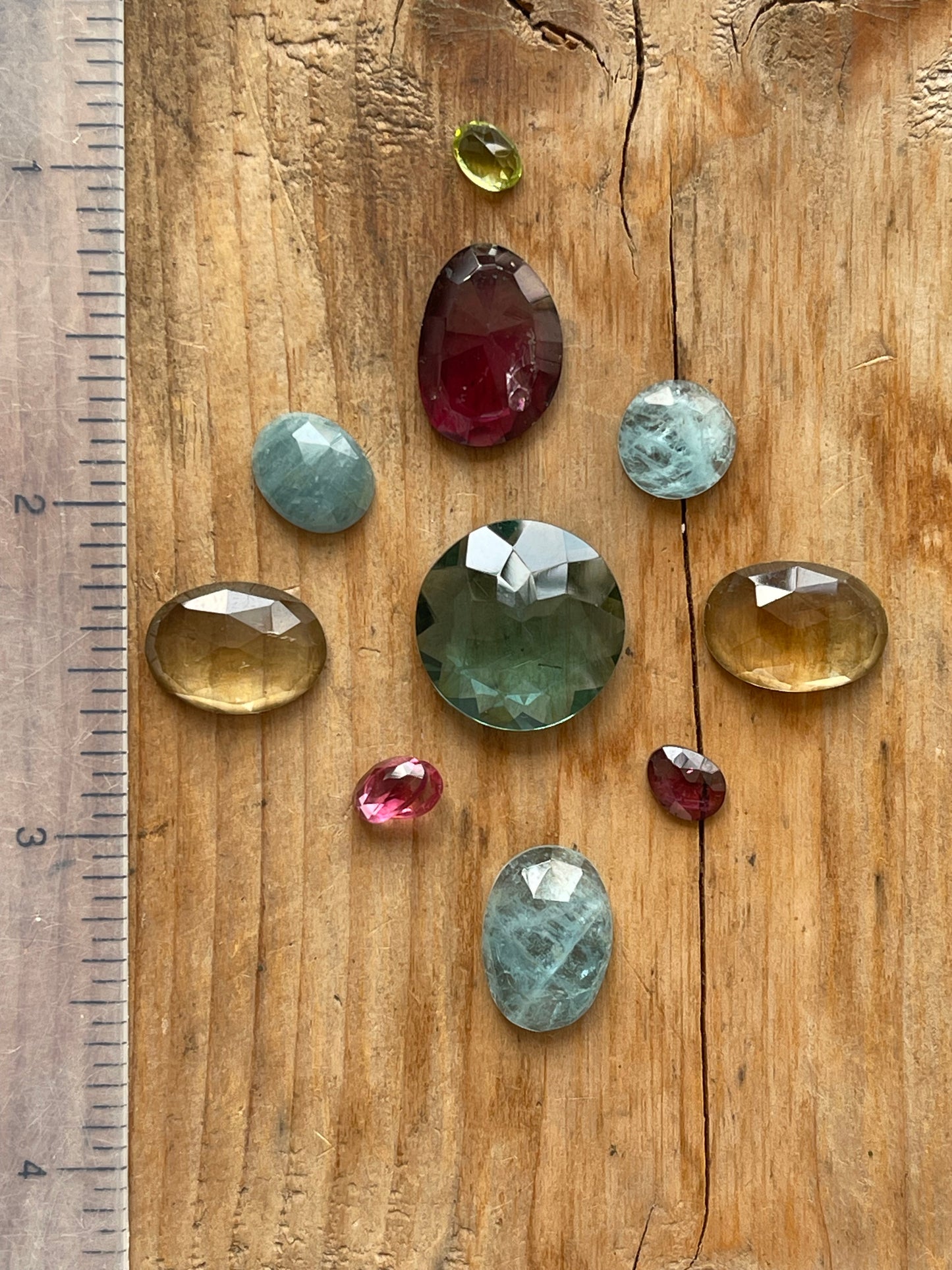 Gemstone Collection 42: Aquamarine, Fluorite, Lemon Quartz, Rhodolite Garnet, Peridot, Rainbow Tourmaline - 36CT